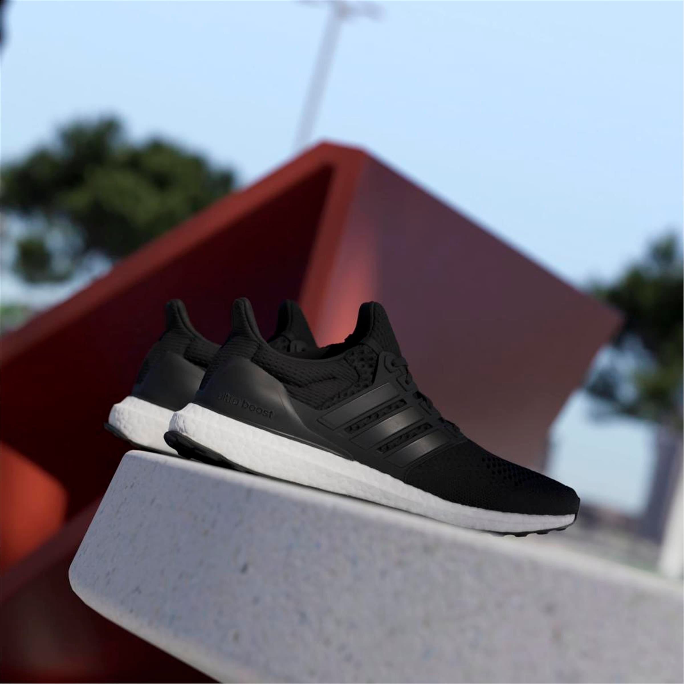 ULTRABOOST 1.0