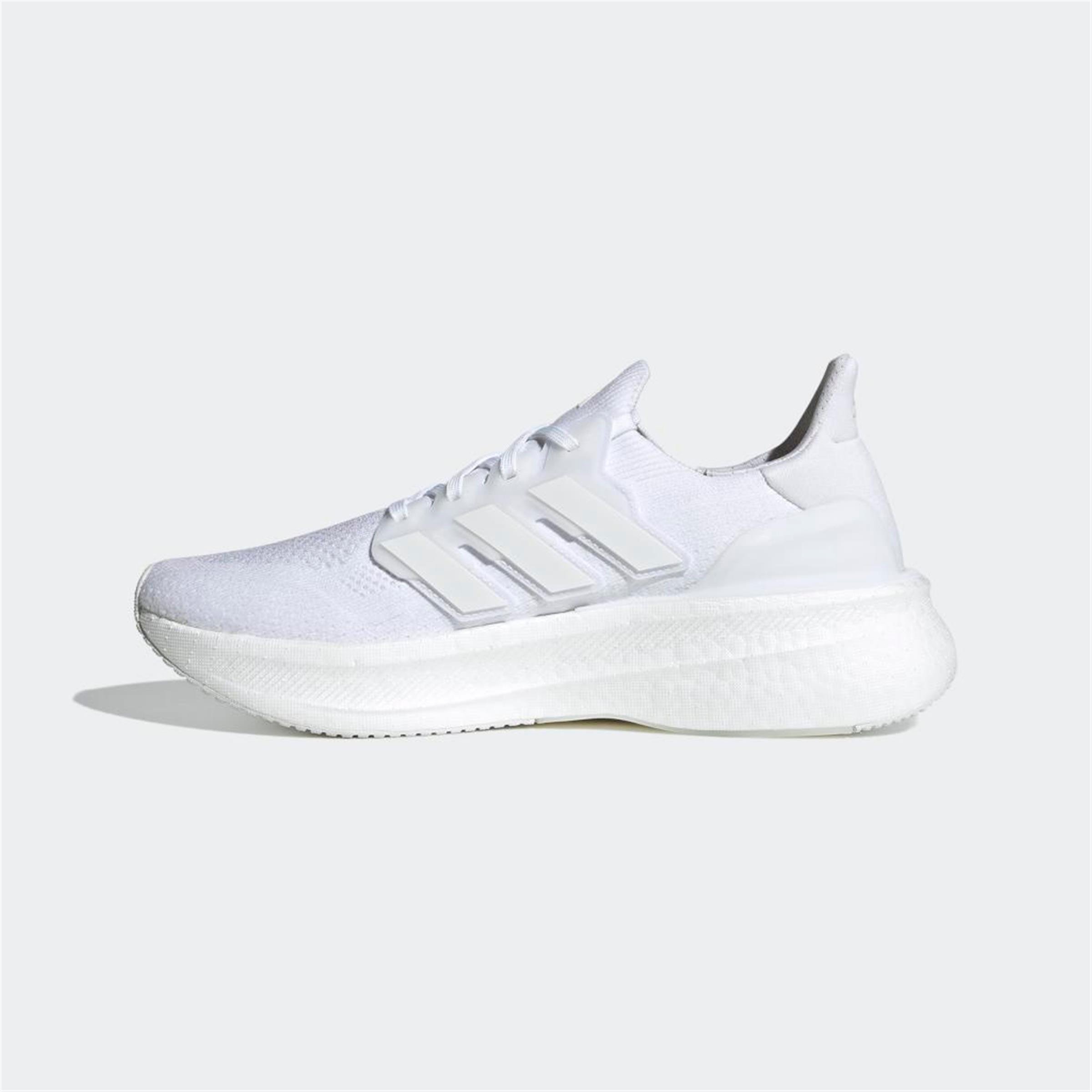 ULTRABOOST 5