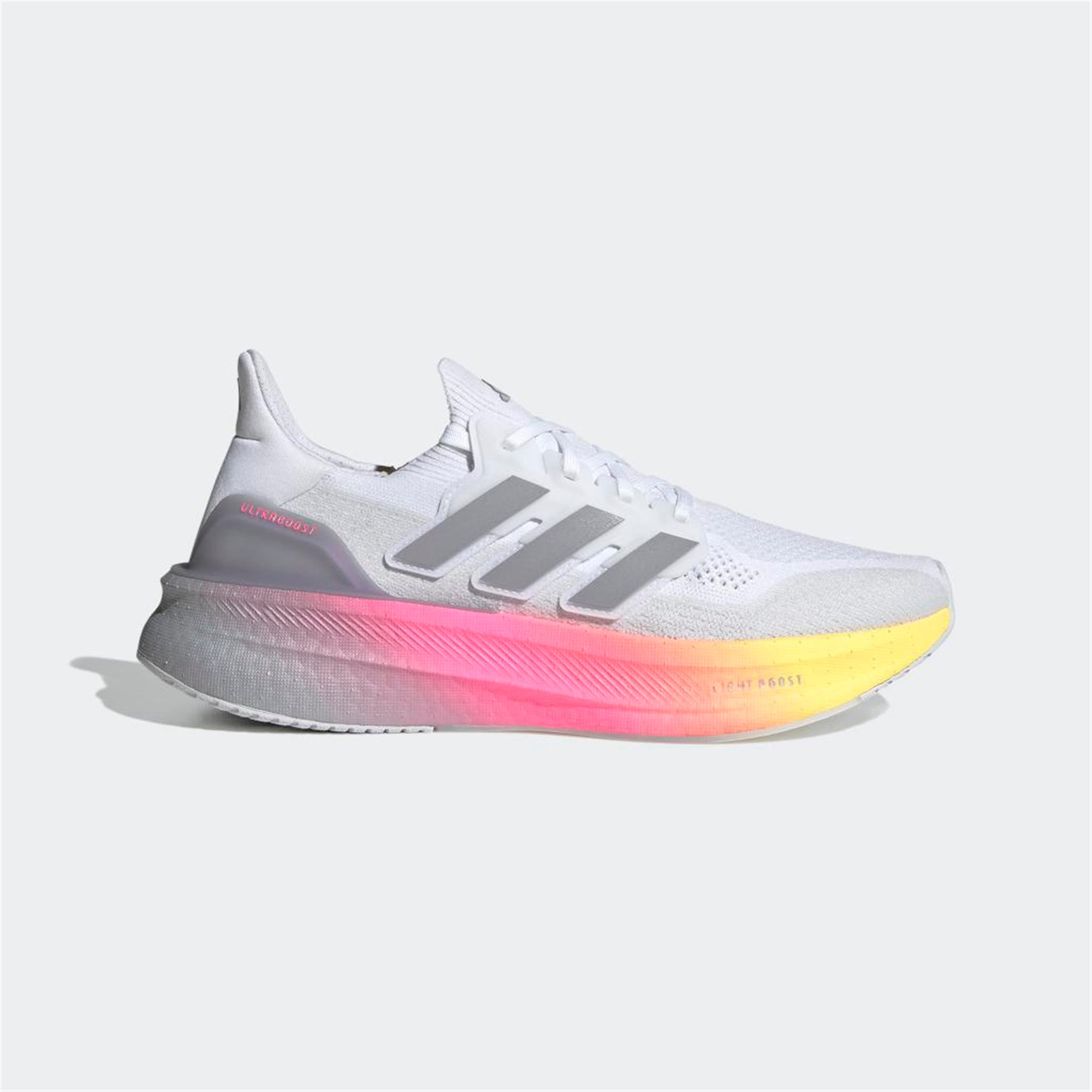 ULTRABOOST 5