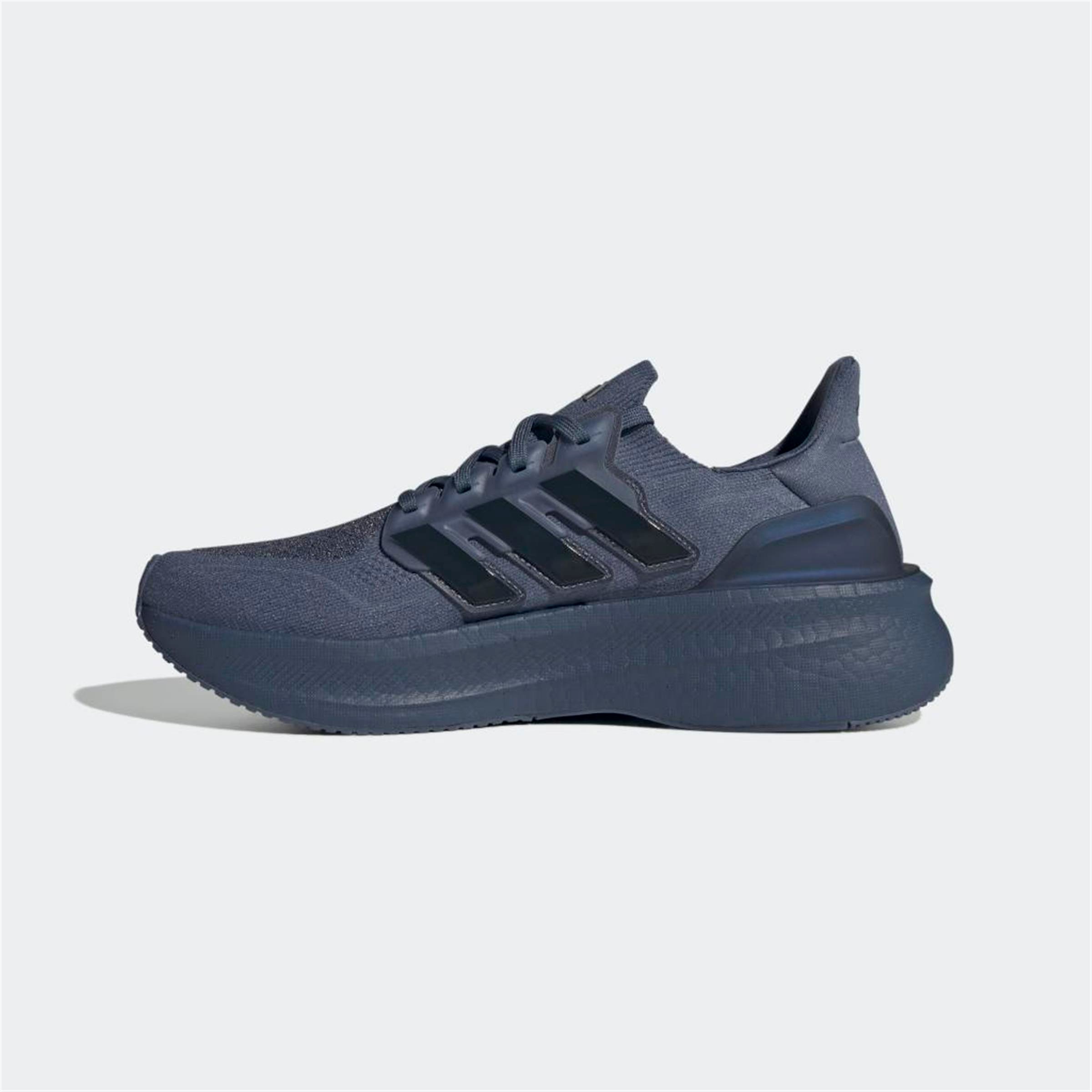 ULTRABOOST 5