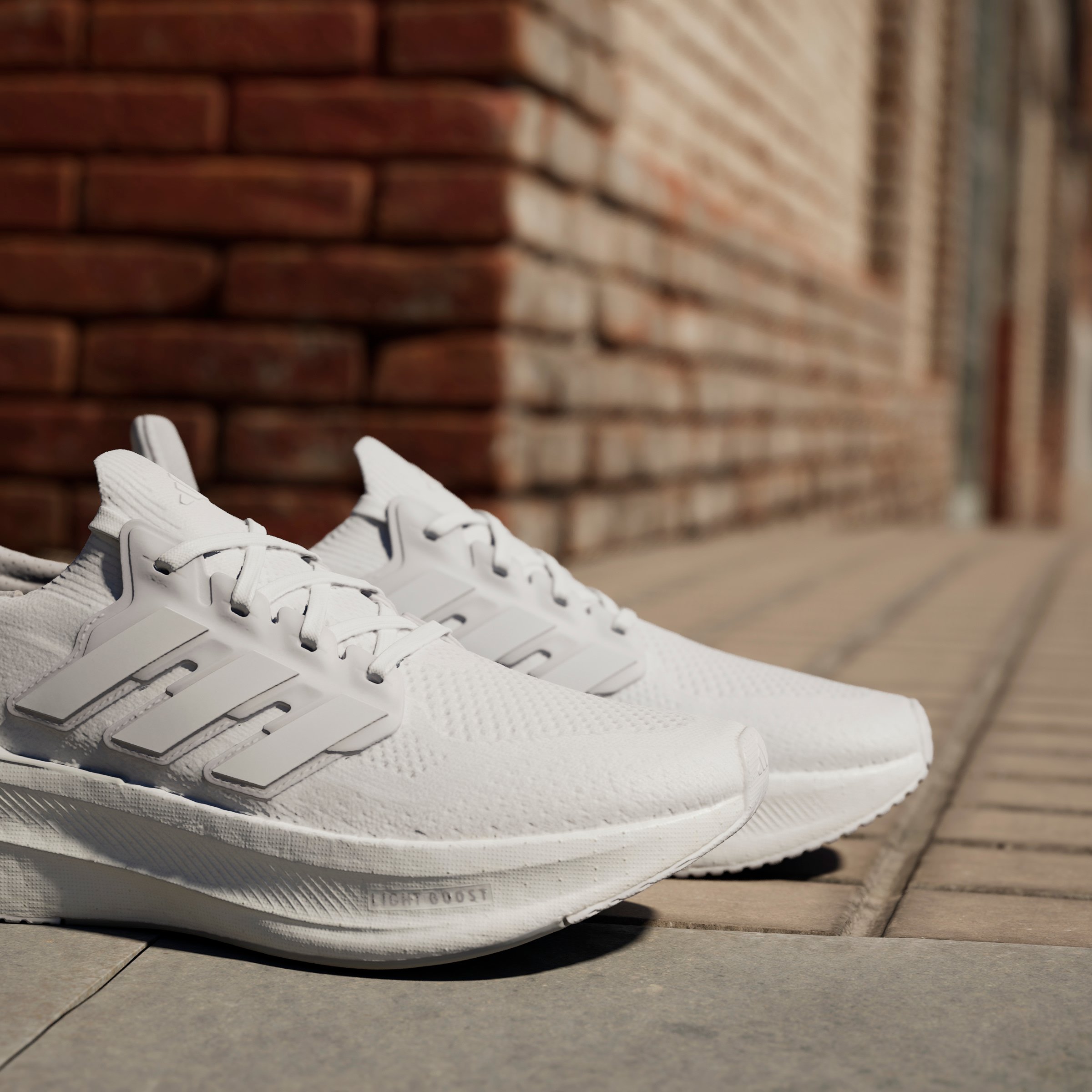 ULTRABOOST 5