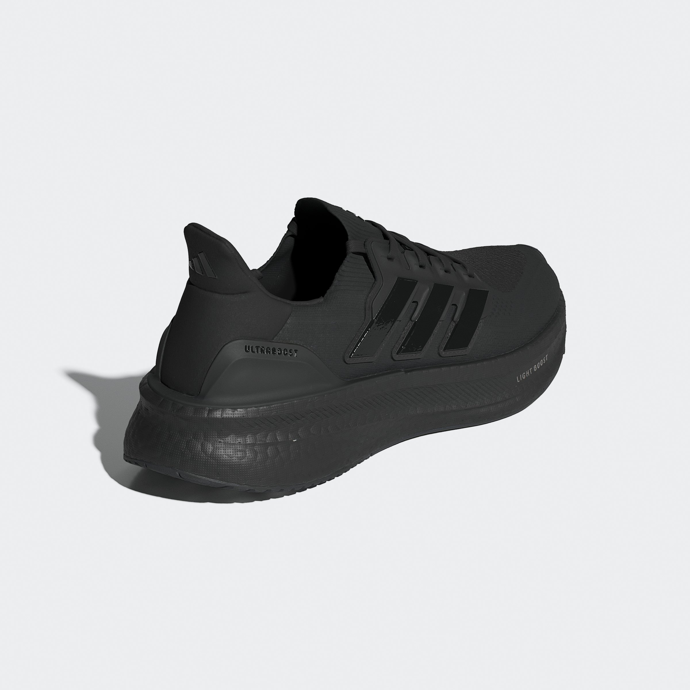 ULTRABOOST 5