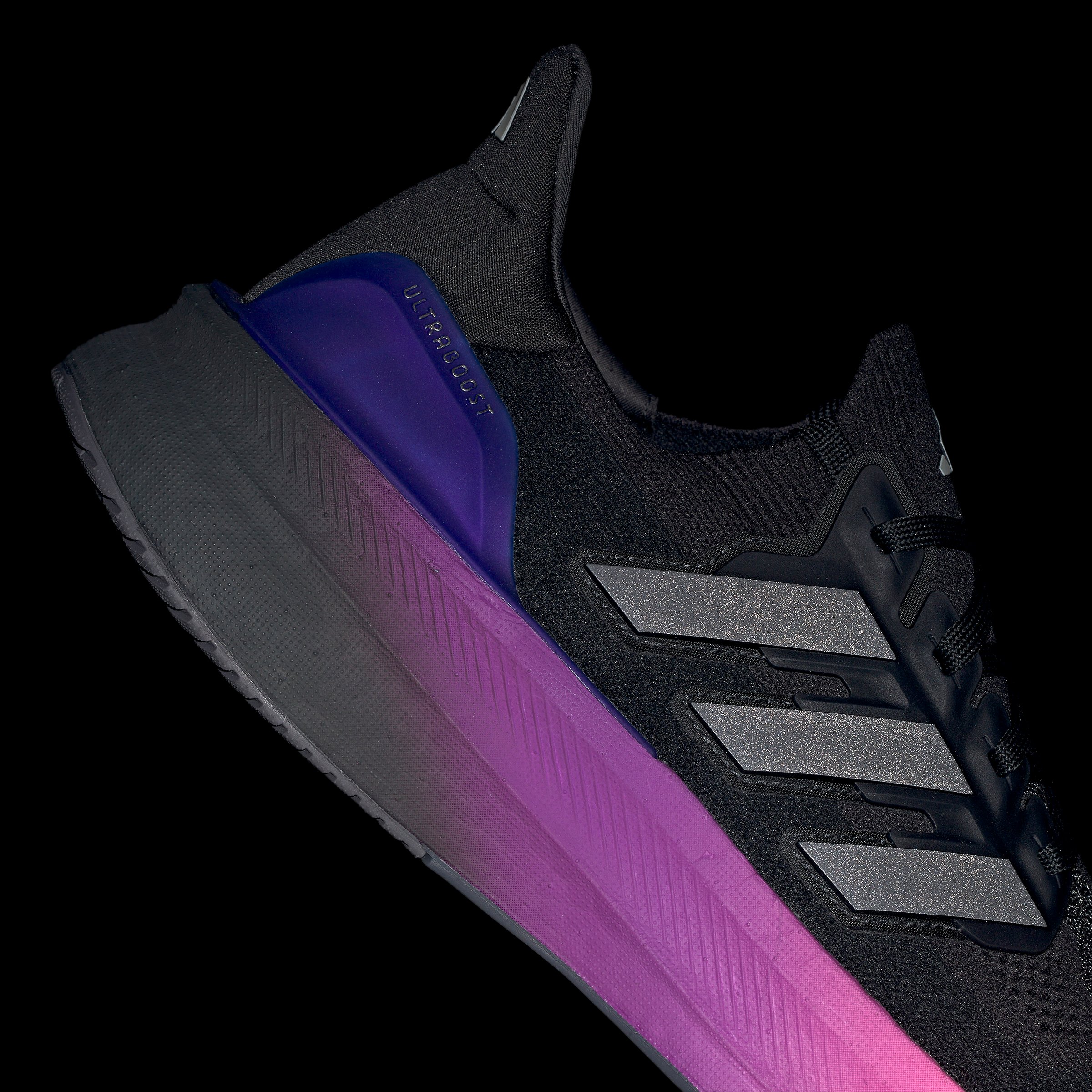ULTRABOOST 5