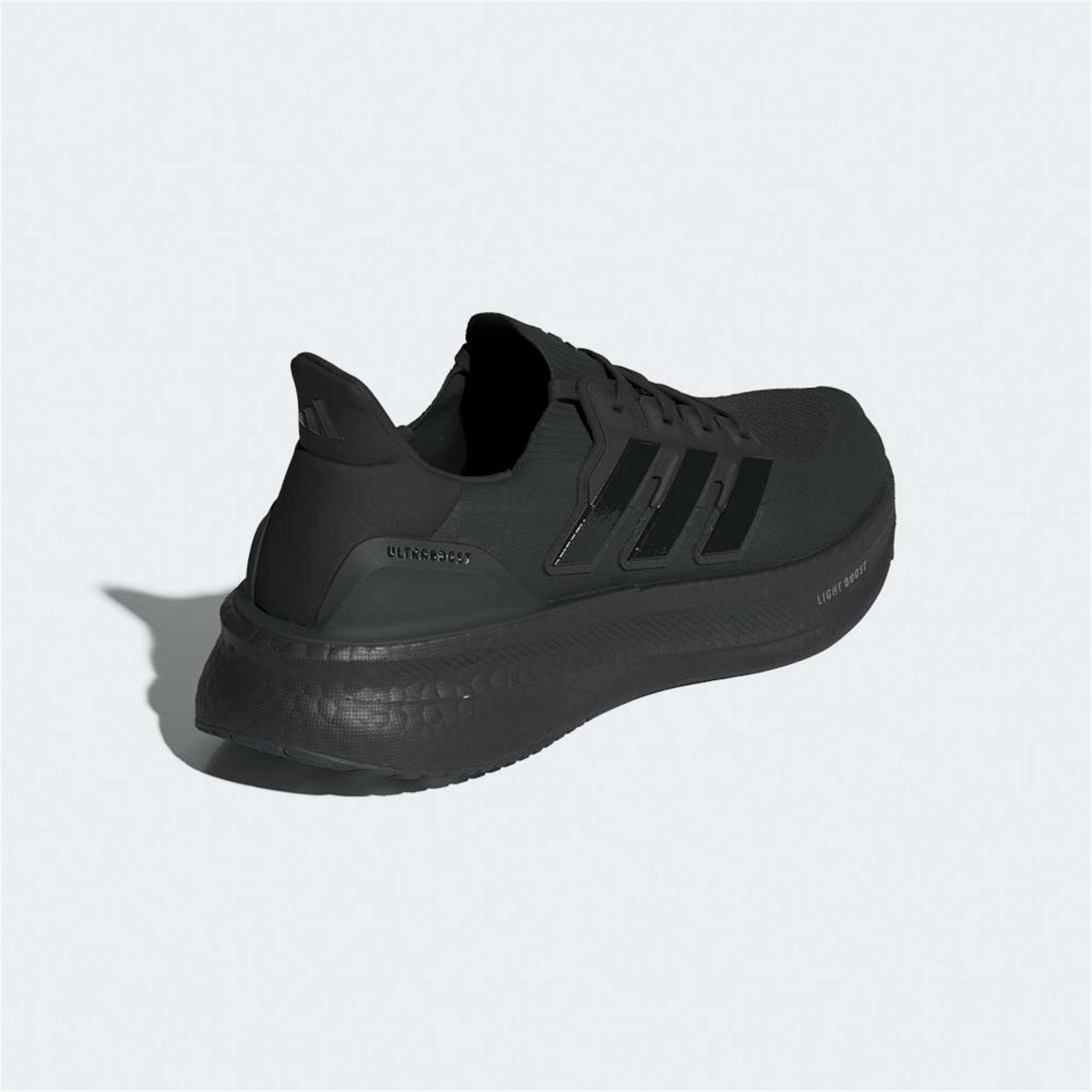 ULTRABOOST 5