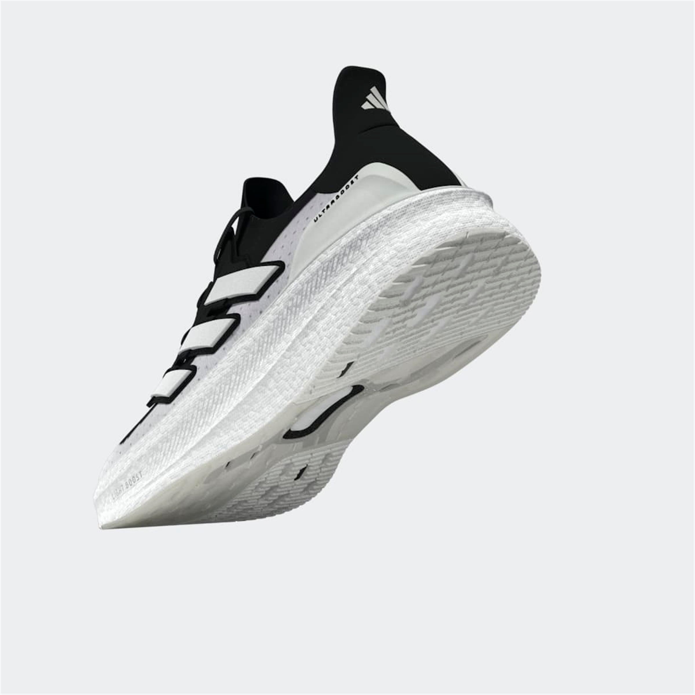 ULTRABOOST 5