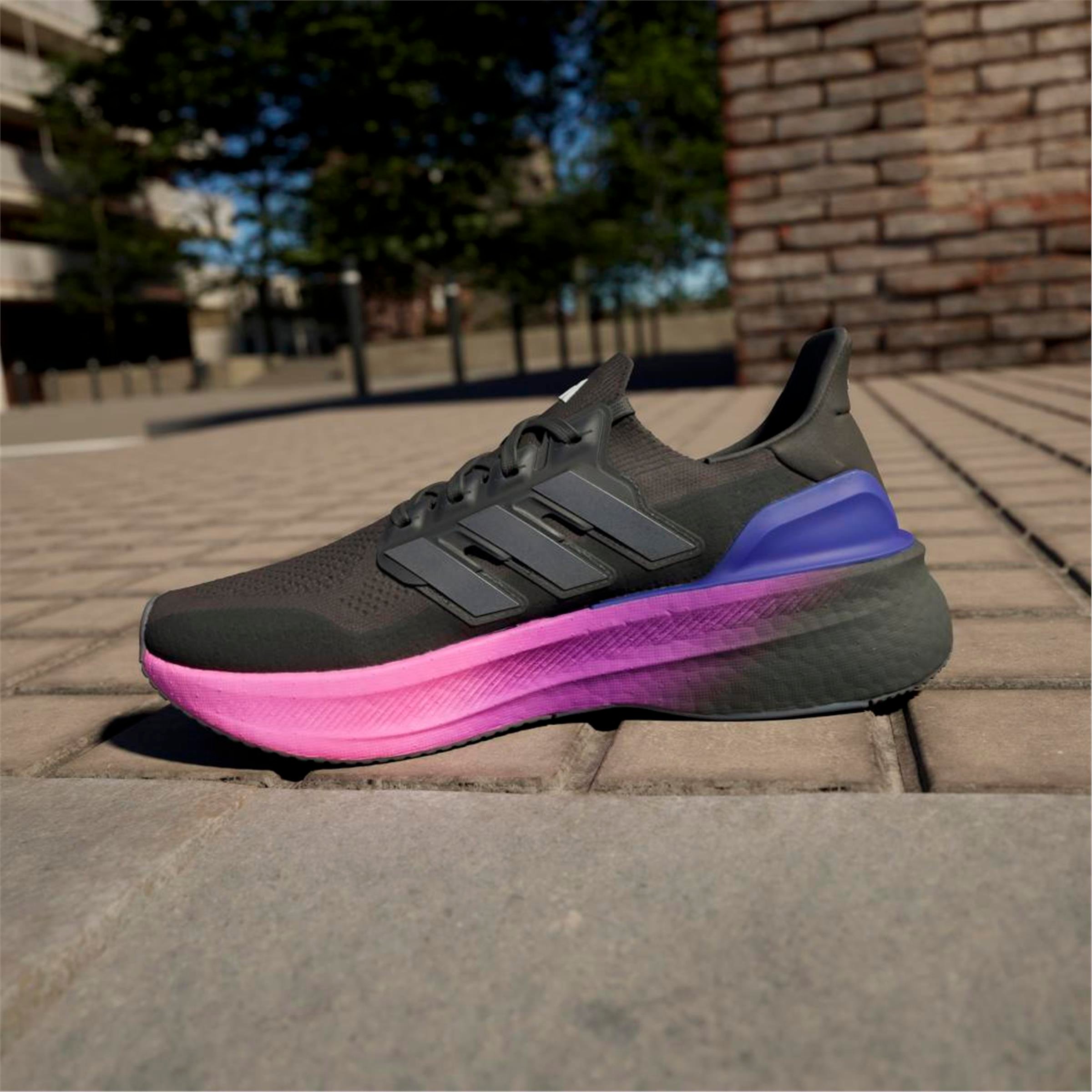 ULTRABOOST 5