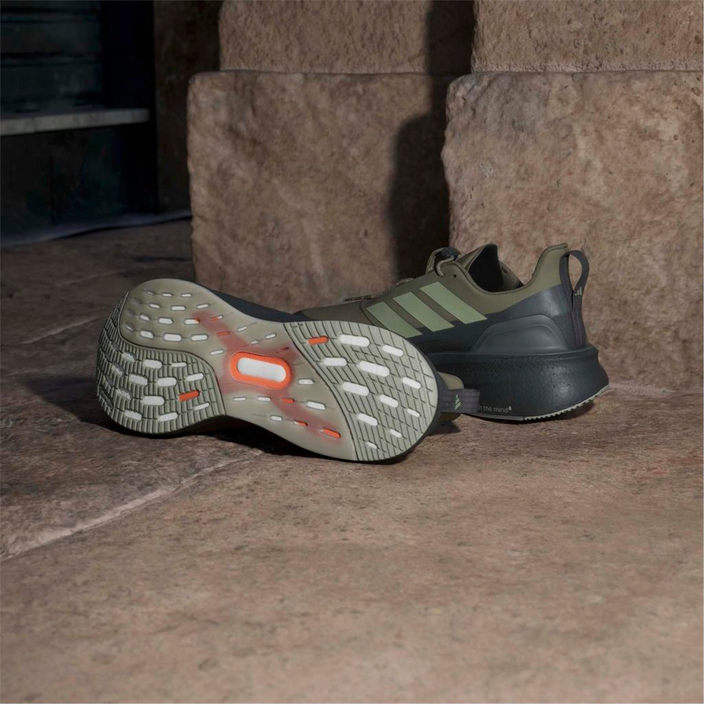 ULTRABOOST 5 HK