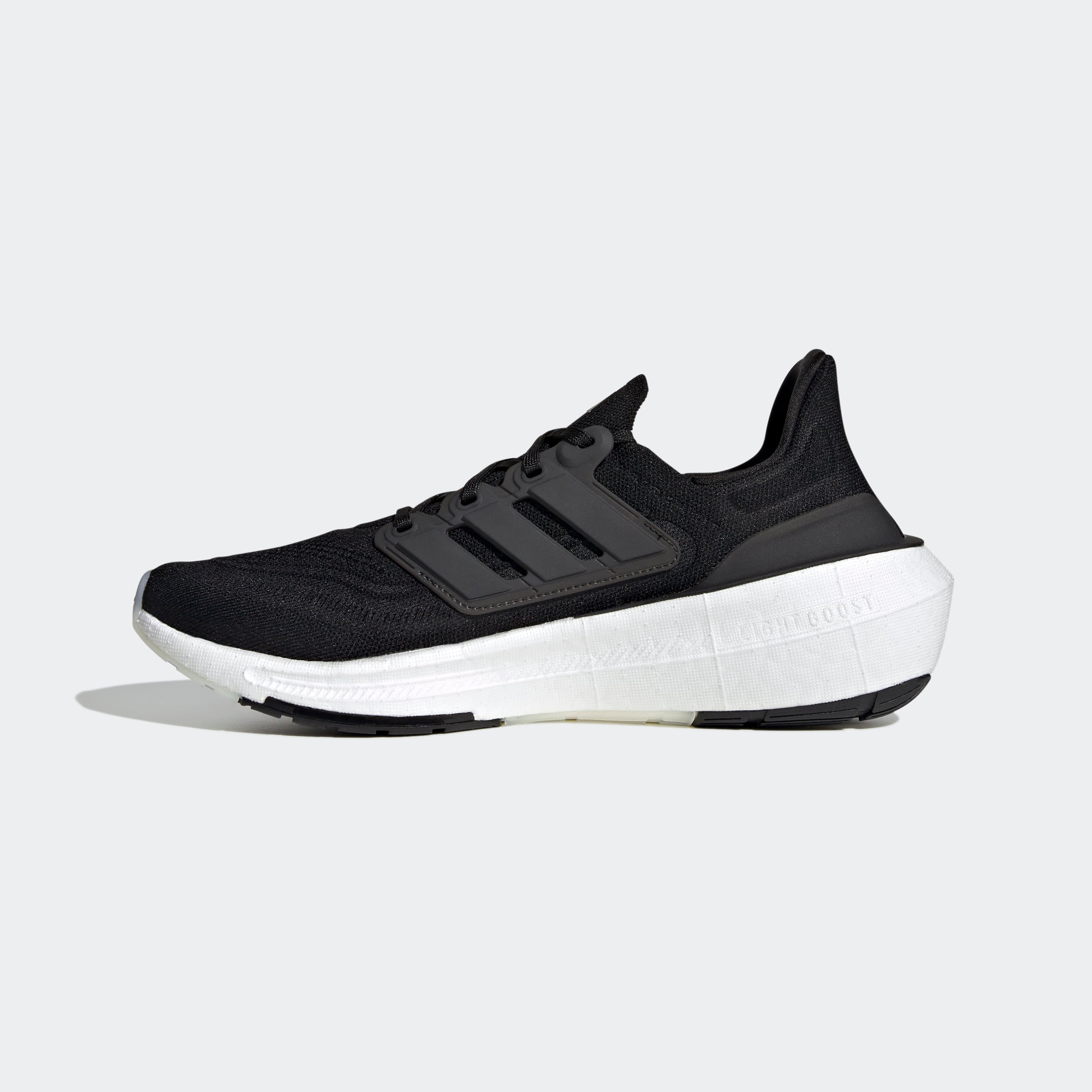 ULTRABOOST LIGHT