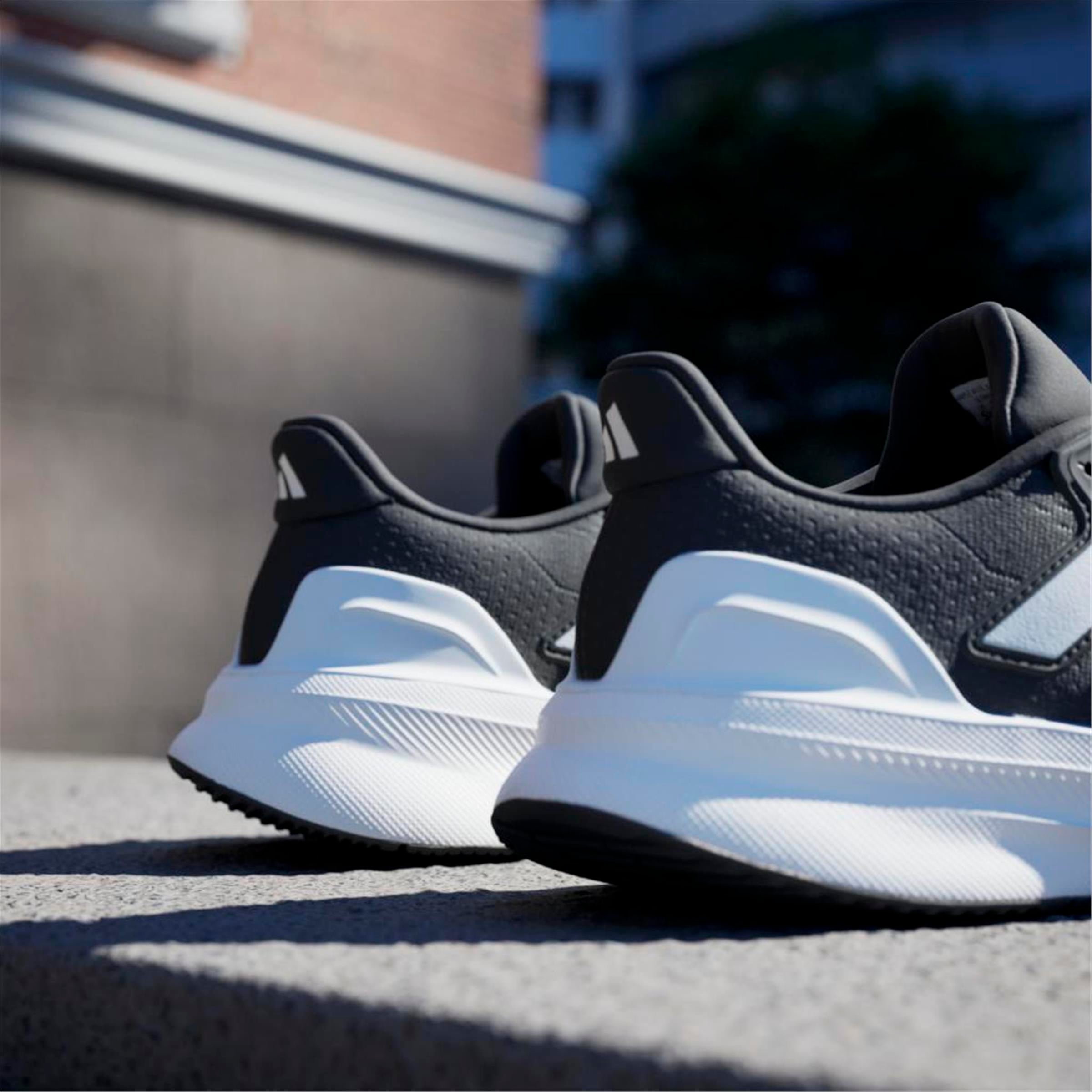 ULTRARUN 5 W