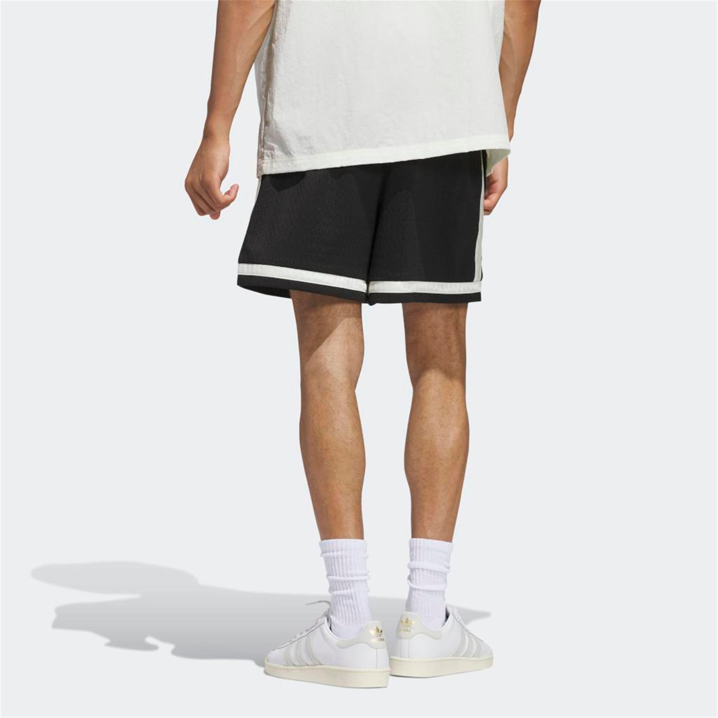 Warp Knit Short