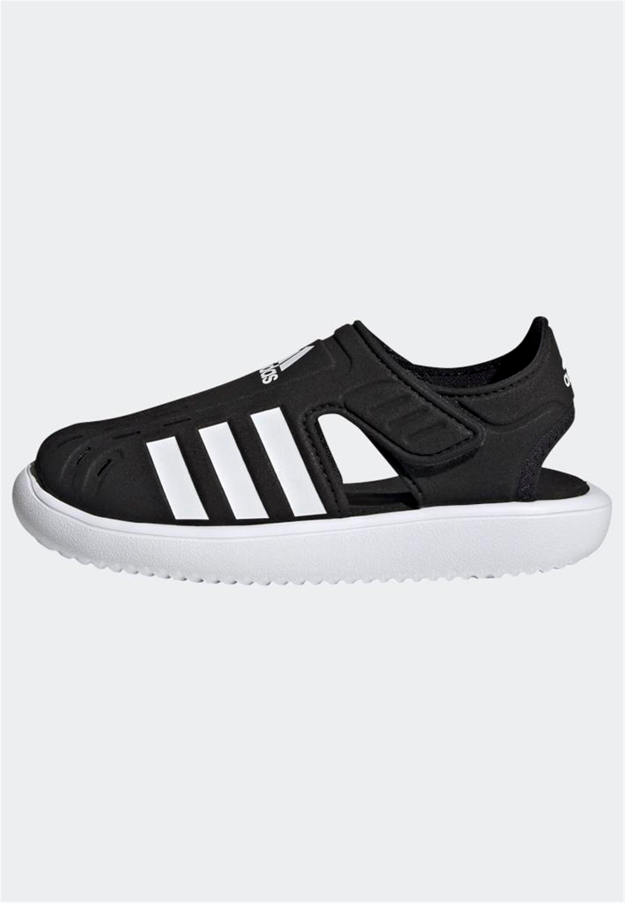 WATER SANDAL C