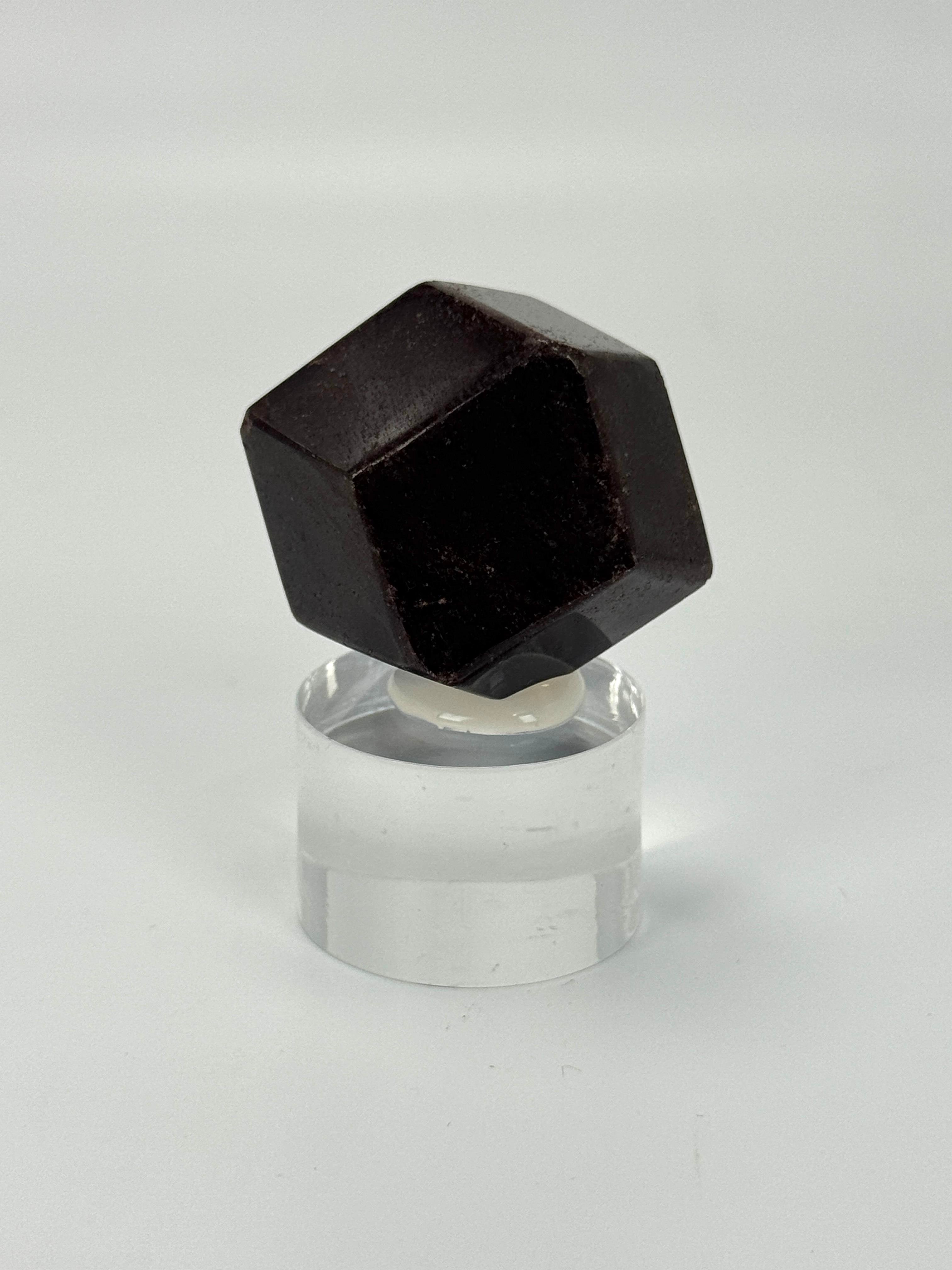 ALMANDİN GARNET 62,5 GR.