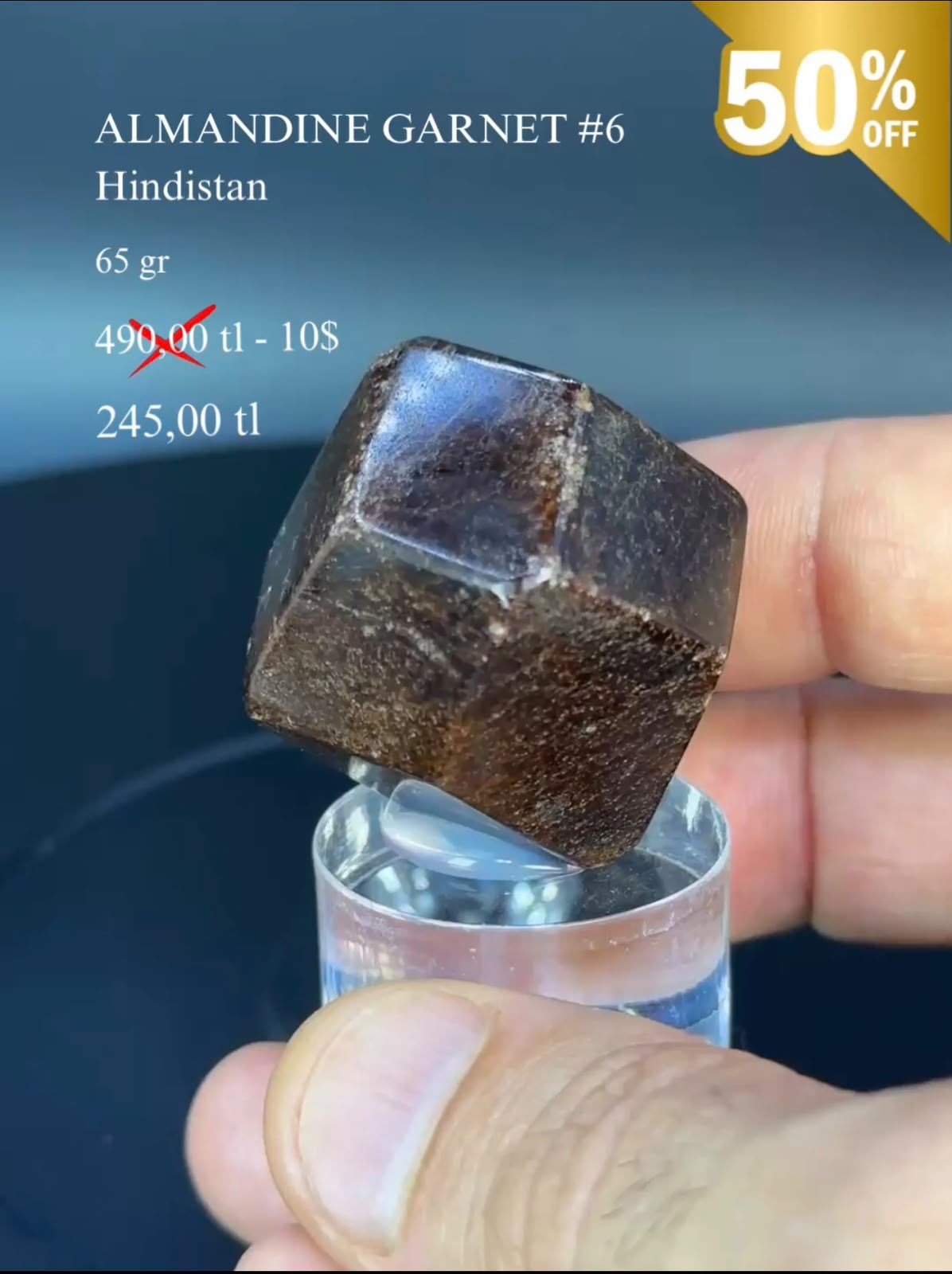 ALMANDİN GARNET 65 GR.