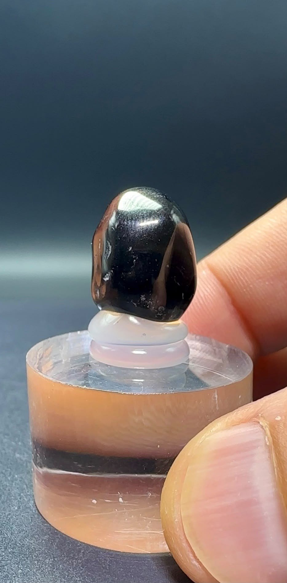 APACHE TEAR OBSİDYEN 4 GR. 