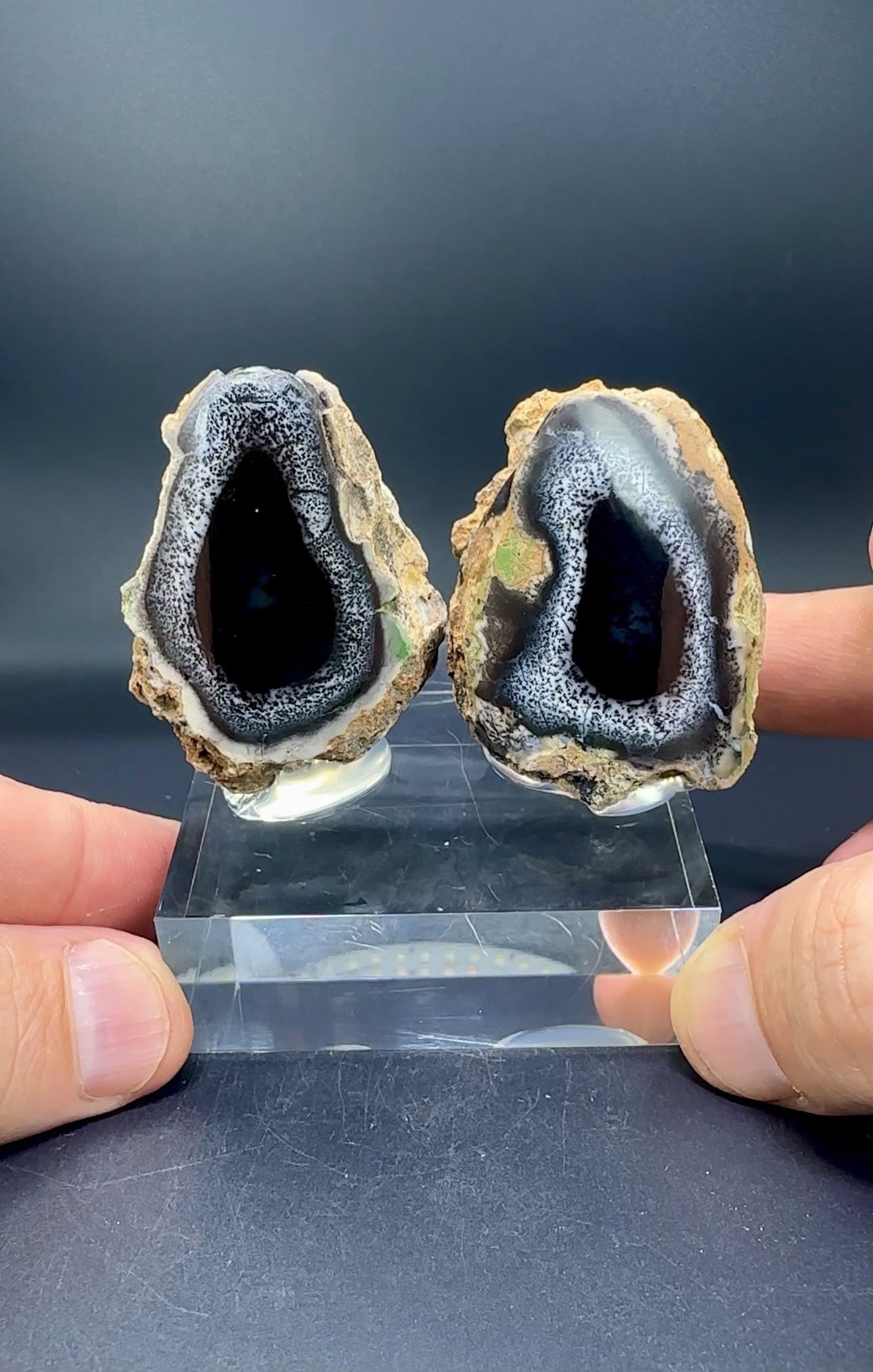 DENDRİTİK BEYAZ OPAL 118 GR.