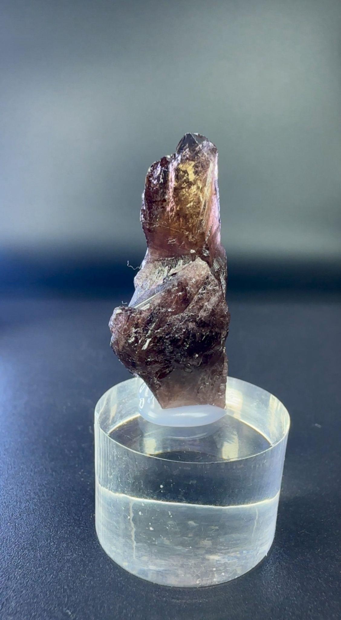 HAM AXINITE 11 GR.