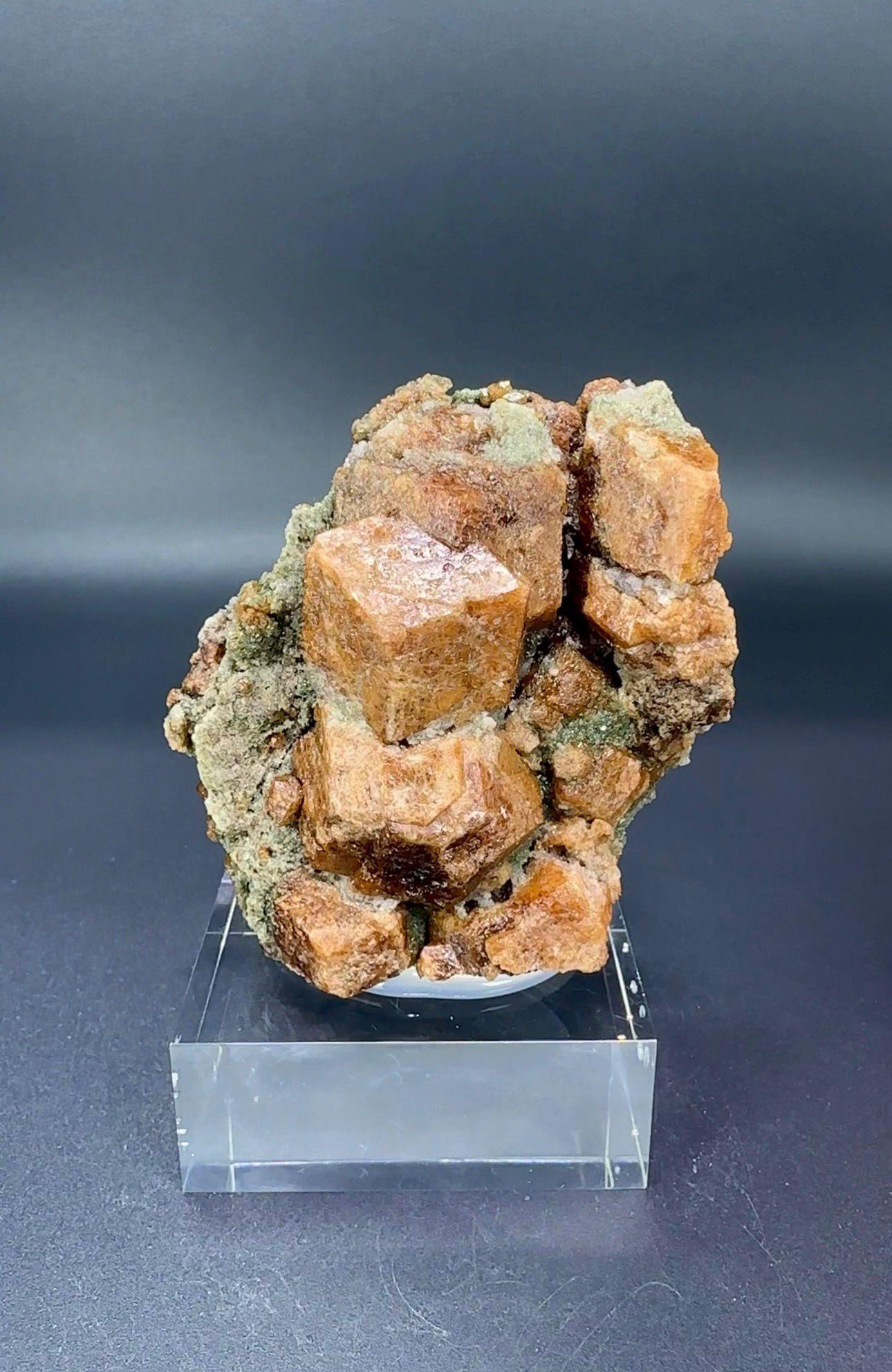 HESSONİT GARNET 237 GR.