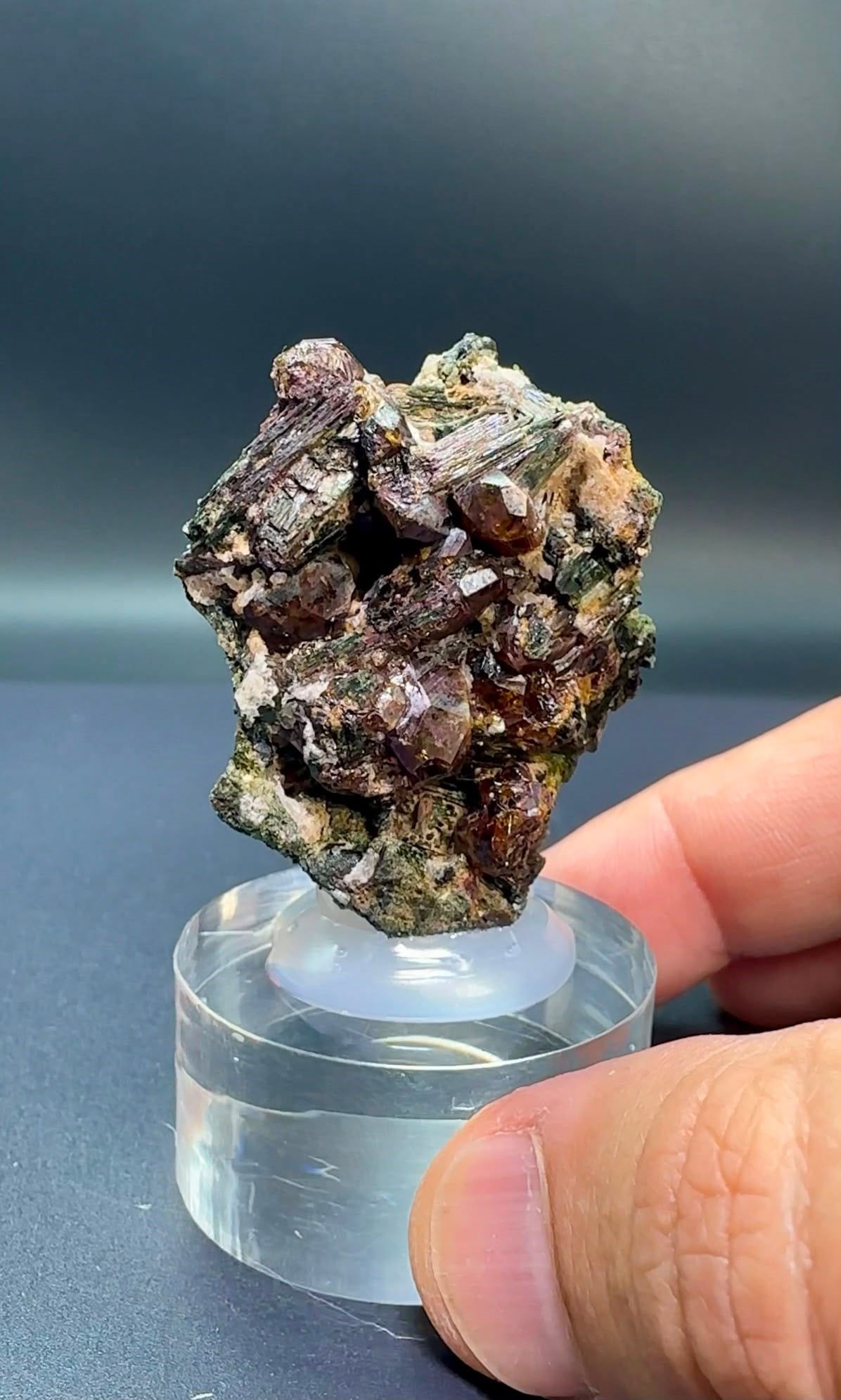 HESSONİT GARNET 42 GR.