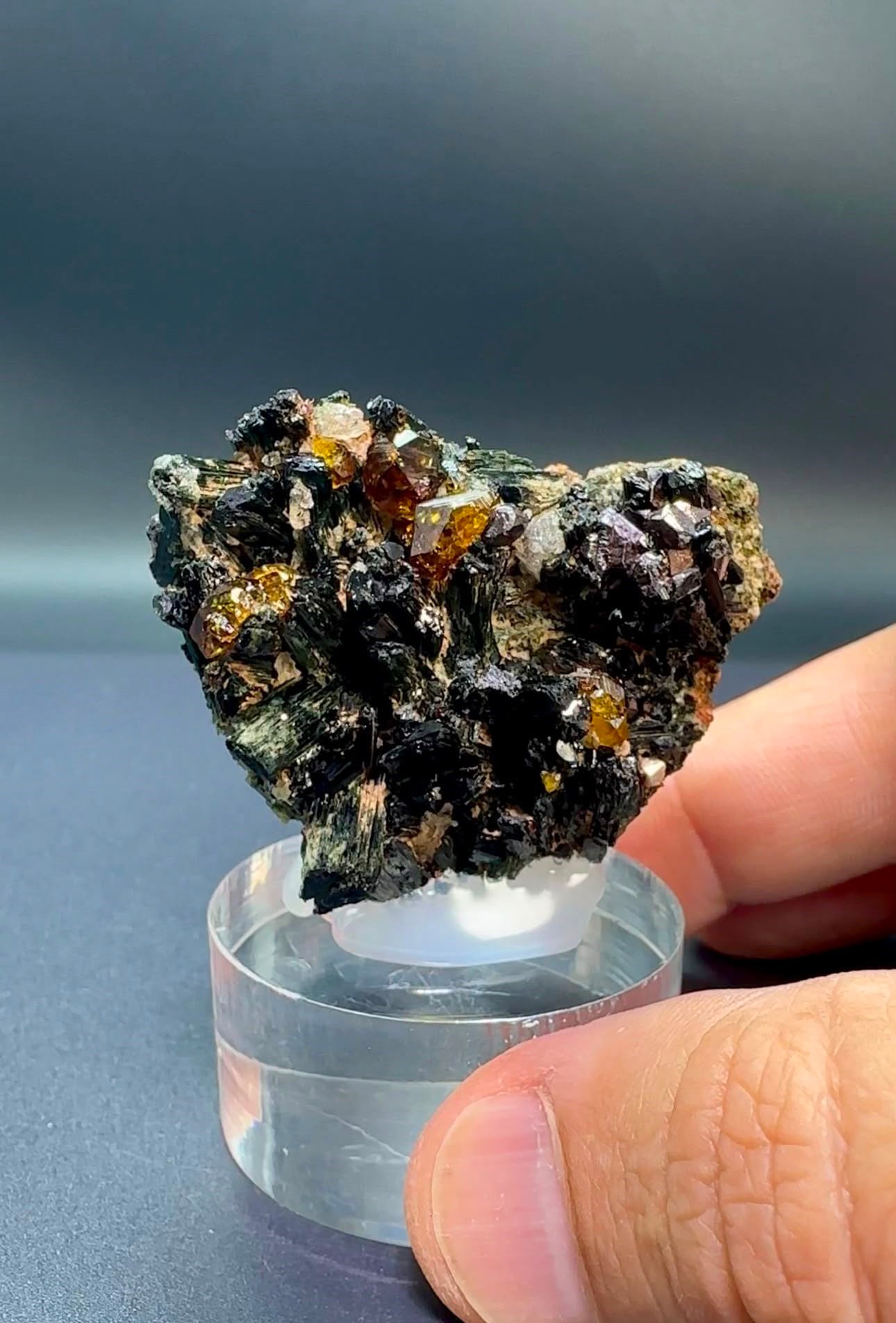 HESSONİT GARNET 42 GR.