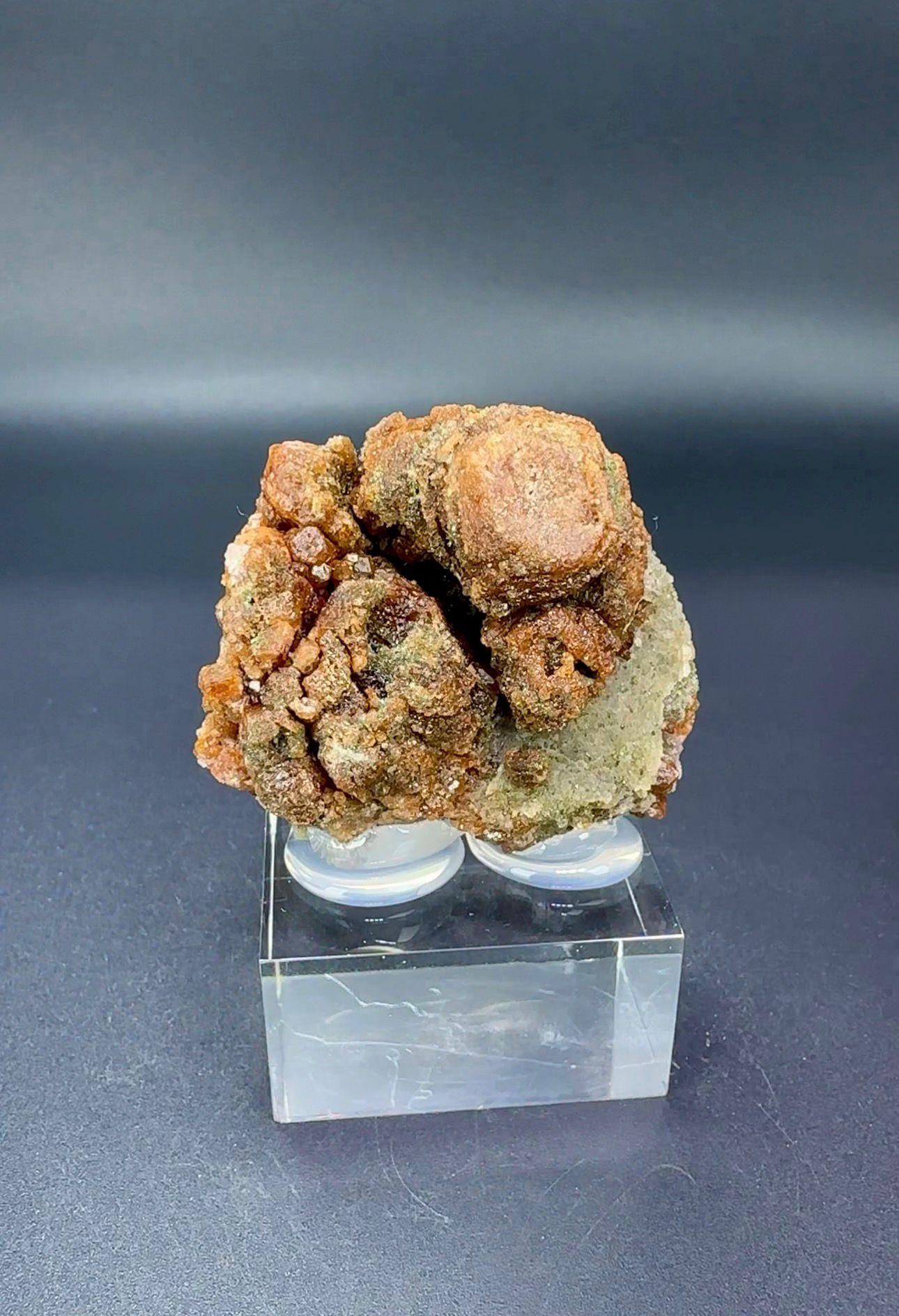 HESSONİT GARNET 70 GR.