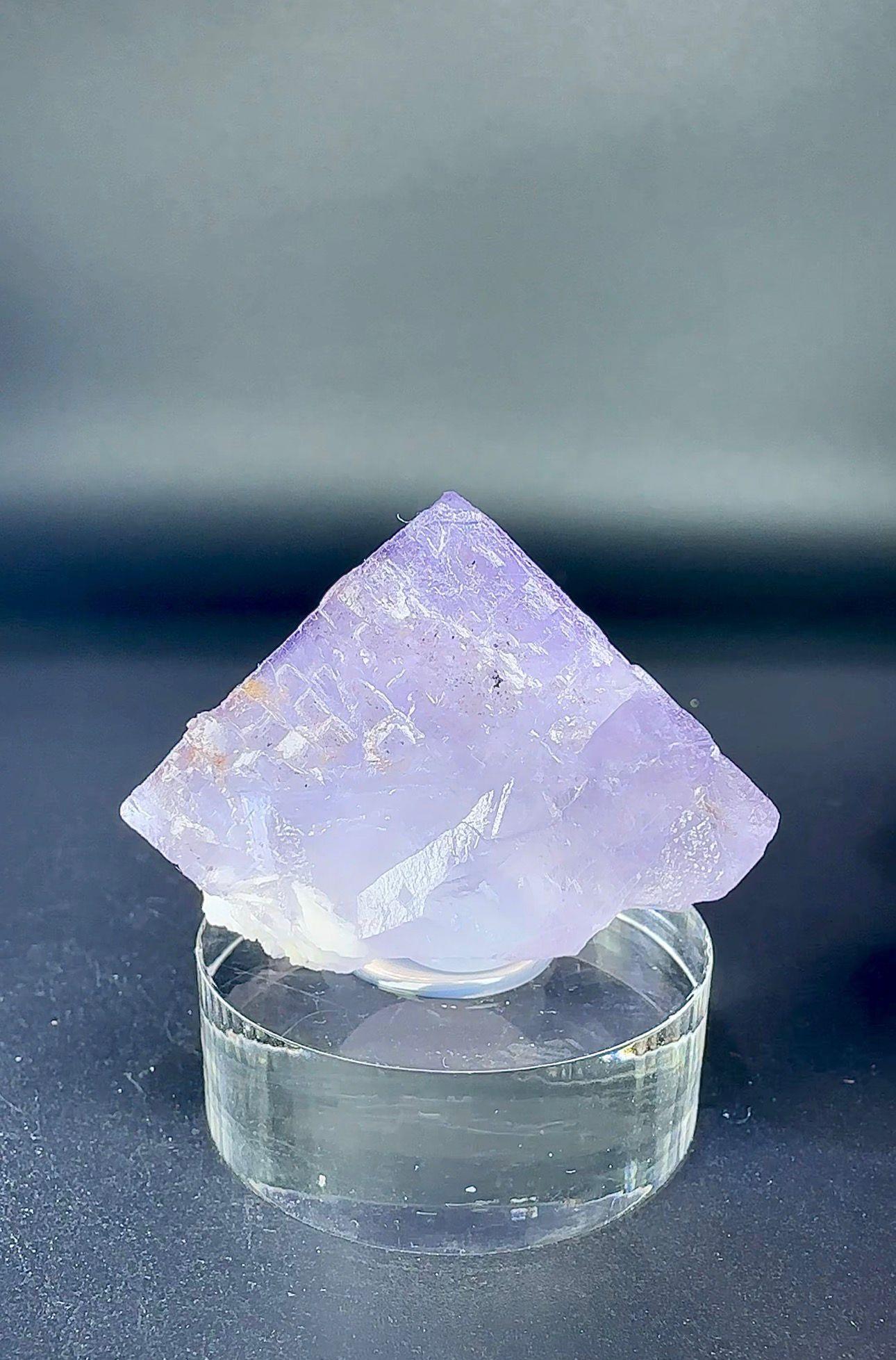 MENEKŞE KÜBİK FLORİT 47 GR.