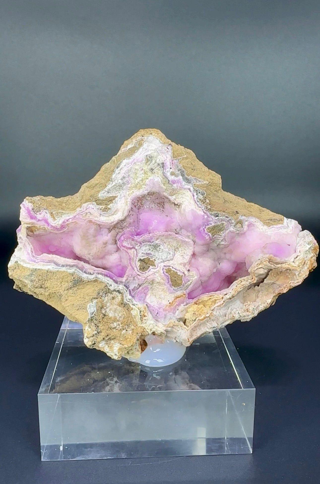 PEMBE ARAGONİT 143 GR.