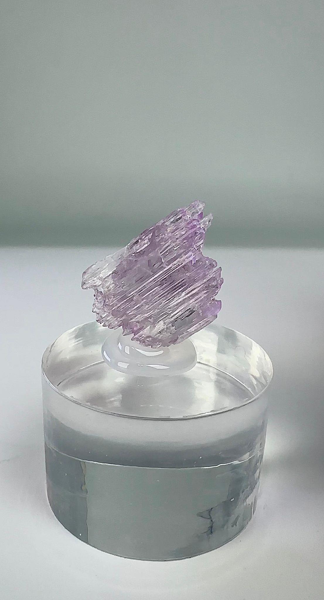 PEMBE KUNZİT 2,4 GR.