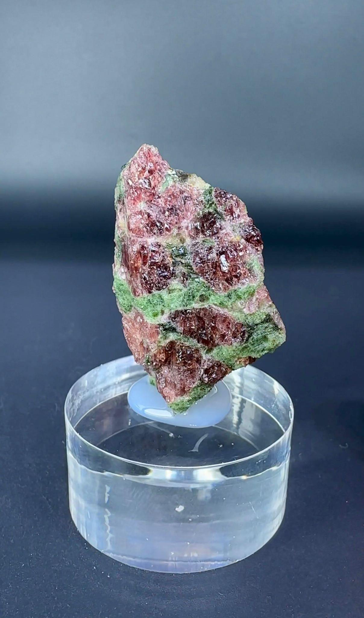 PYROPE GARNET & KROM DİOPSİT 37 GR.
