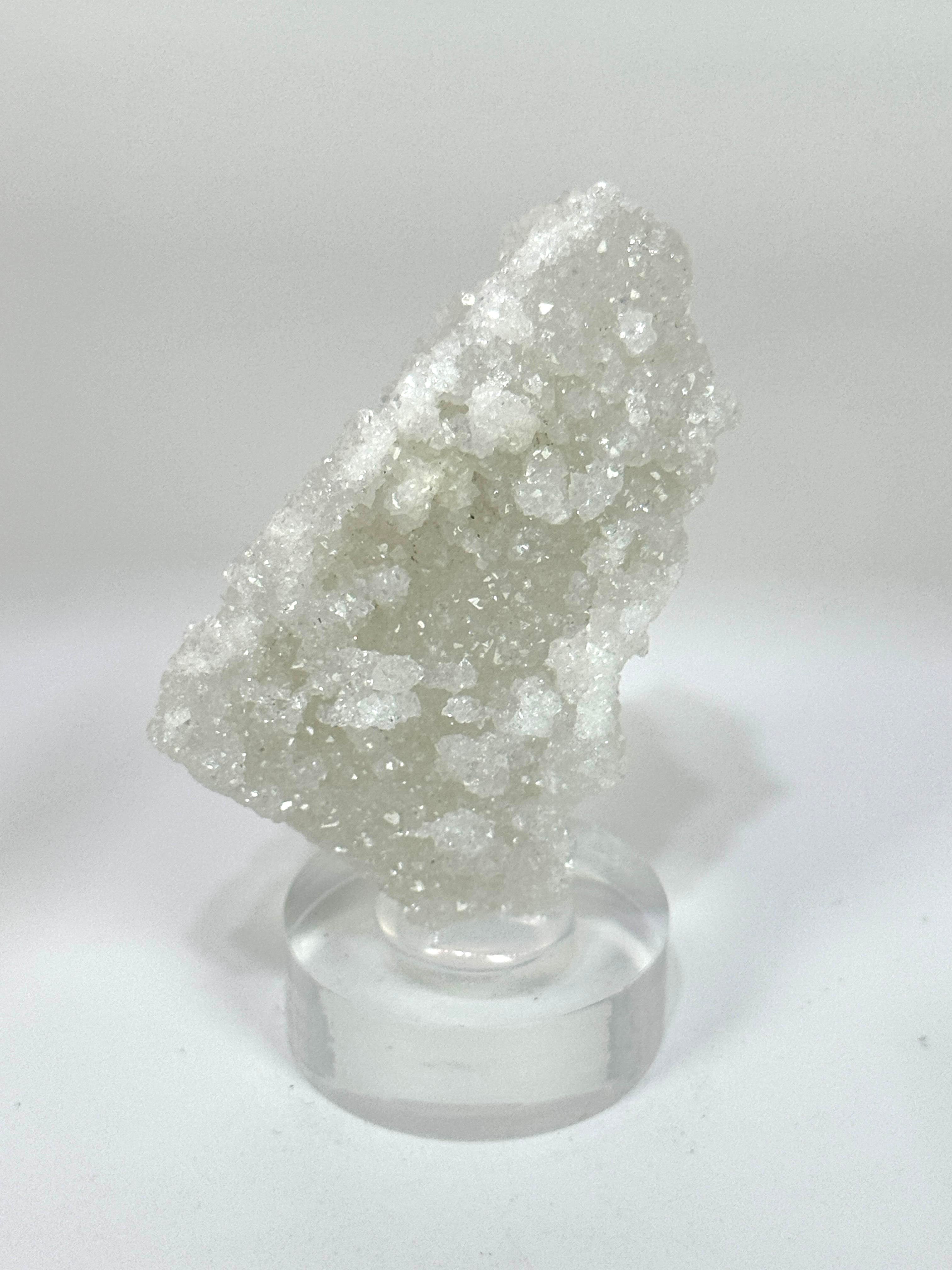ŞEKER APOFİLİT 57,4 GR.