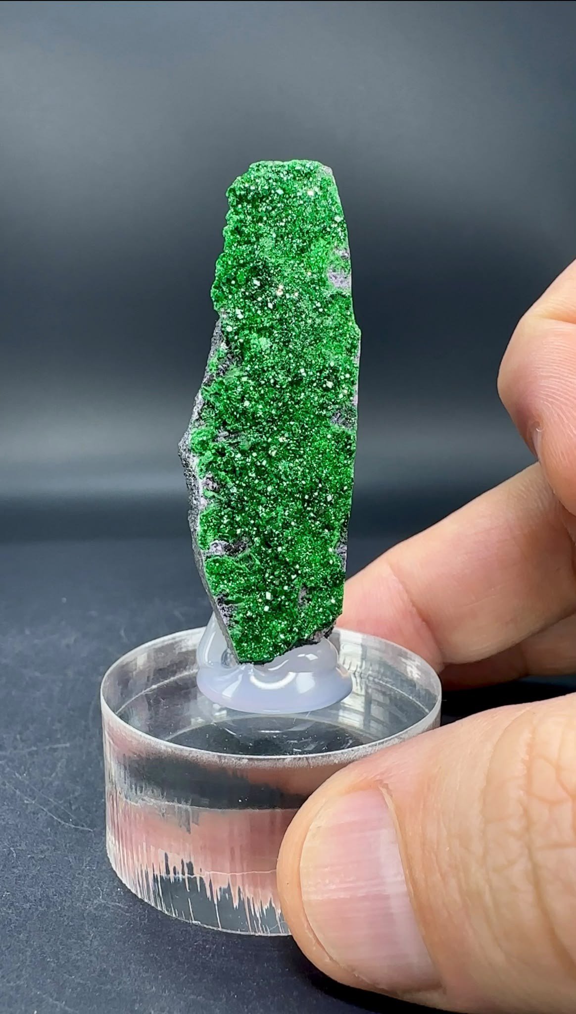 UVAROVITE GARNET 33 GR.