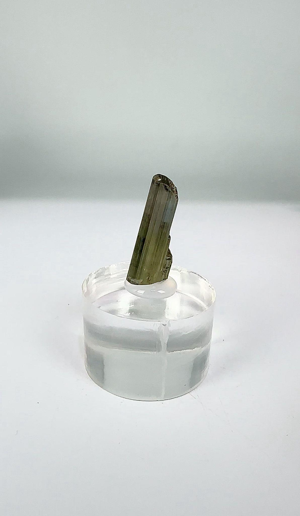 ZOİSİT (İŞLEM GÖRMEMİŞ TANZANİT) 2,4 GR.
