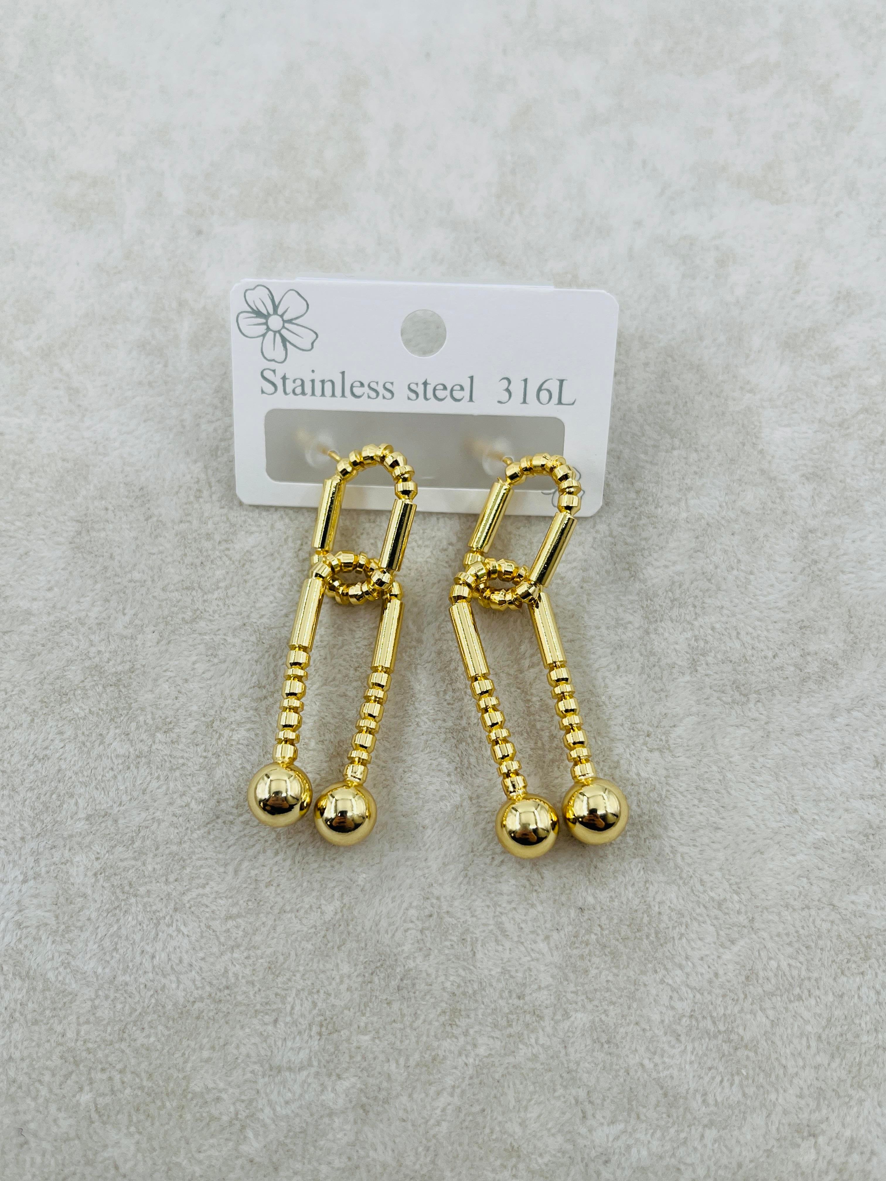 ÇELİK KÜPE 439