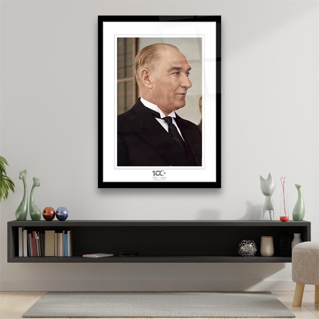 Atatürk 7 Dikey Cam Tablo