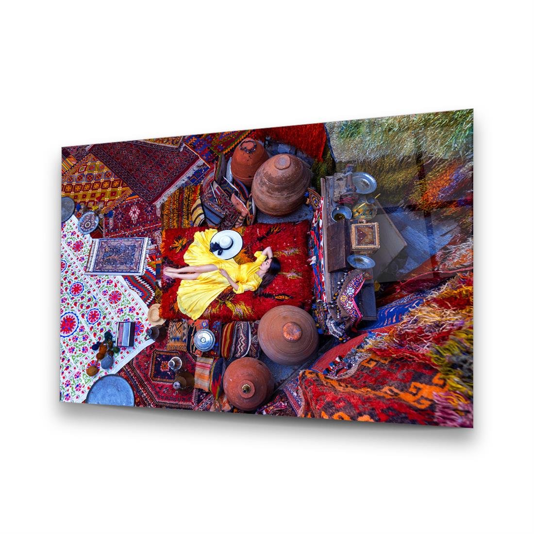 Türk Kilim Motifleri ve Kadın Yatay Cam Tablo