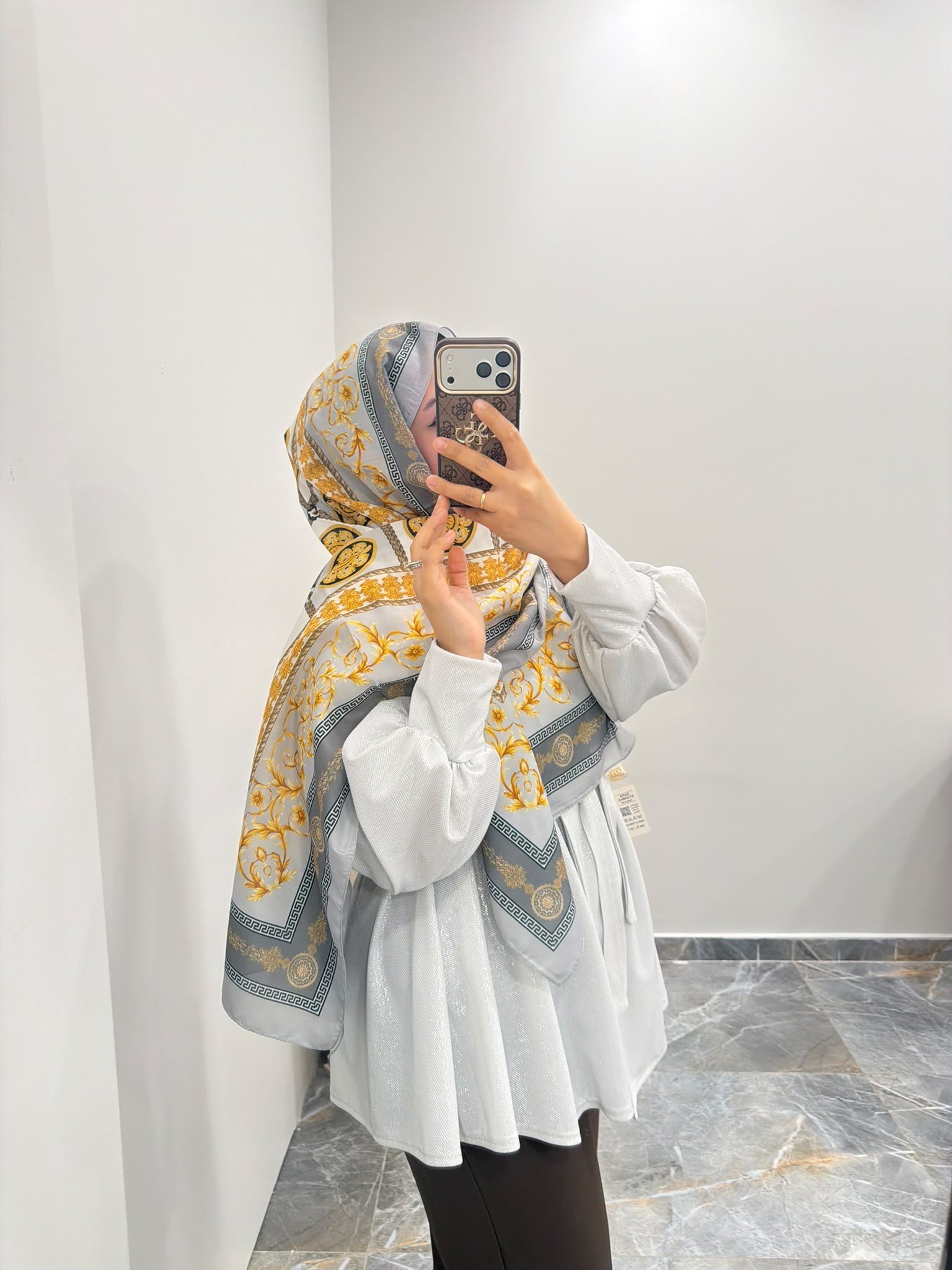 Gri Sara Şal