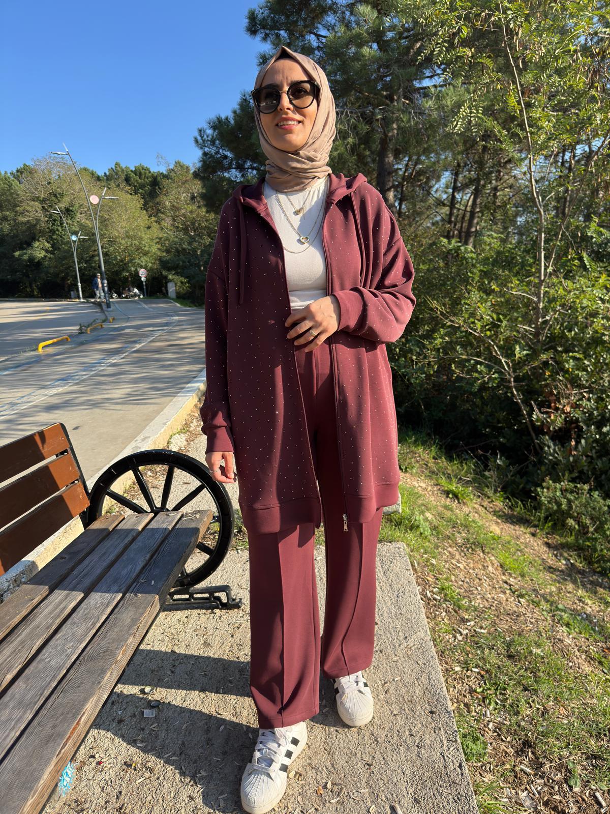 TAŞLI TAKIM MÜRDÜM