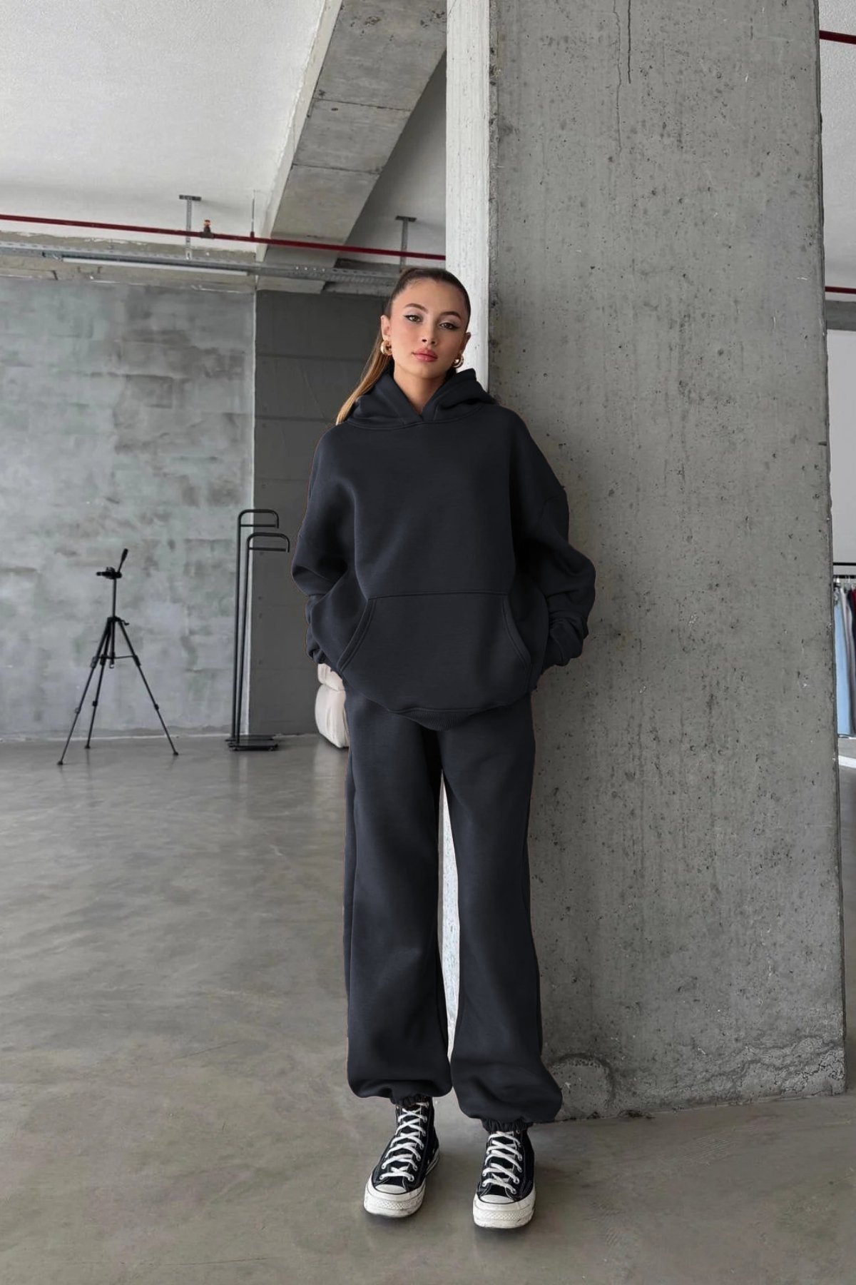 Kadın Yüksek Bel Oversize Rahat Kesim Polarlı Füme Eşofman Takımı