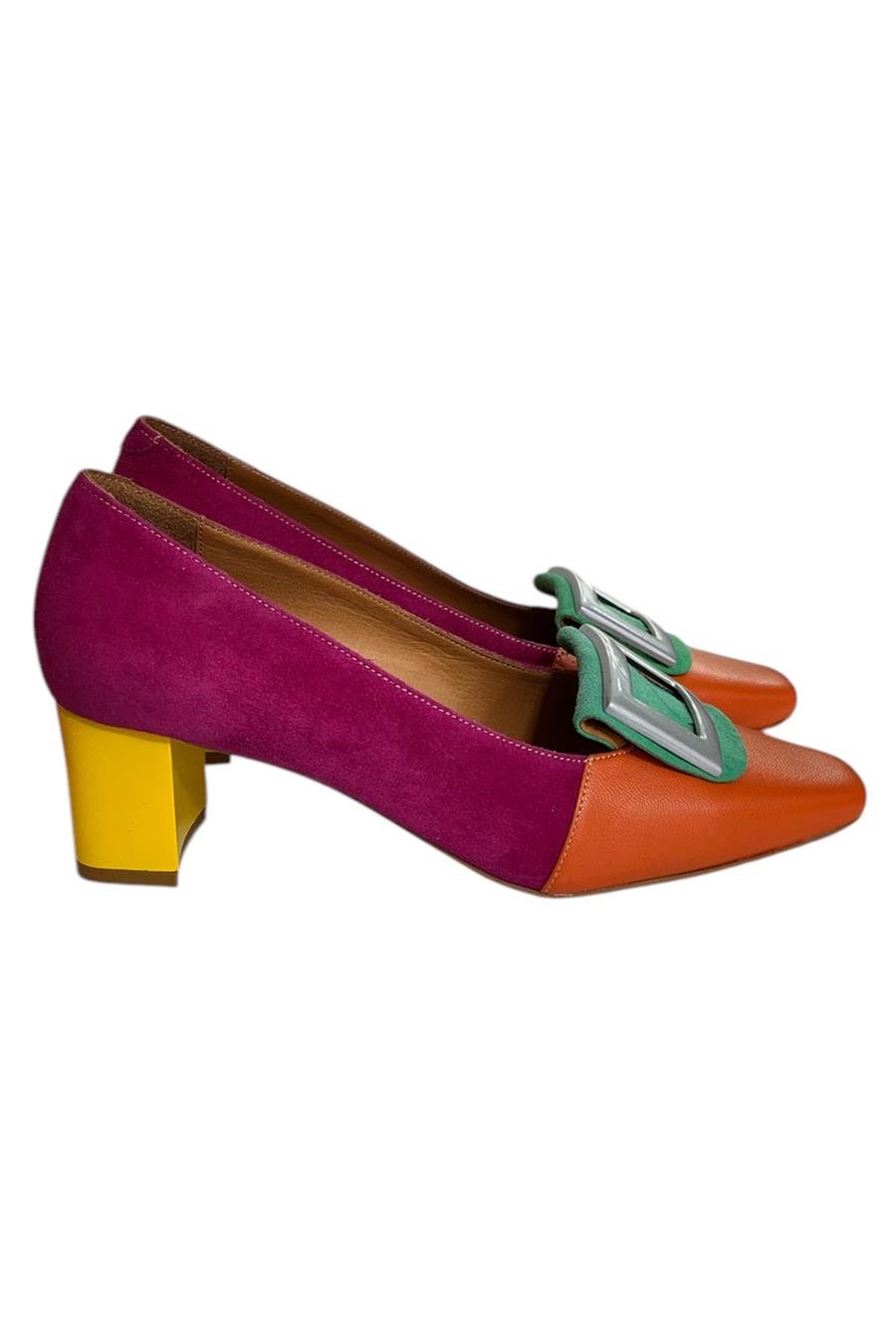 Fuşya  Hakiki Deri Önden Toka Detaylı Topuklu Ayakkabı