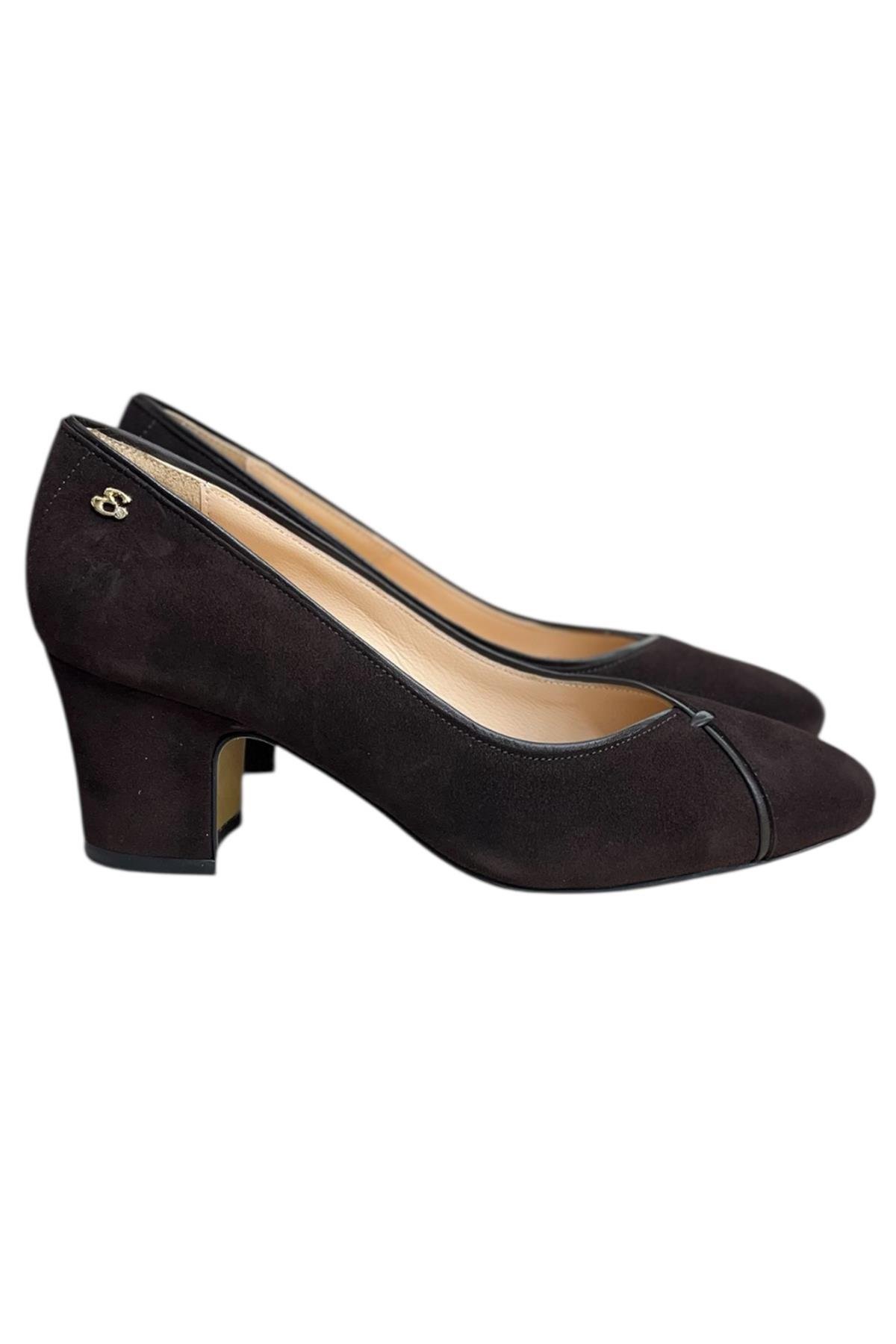 Kahve Hakiki Deri Süet Biye Detay Topuklu Ayakkabı