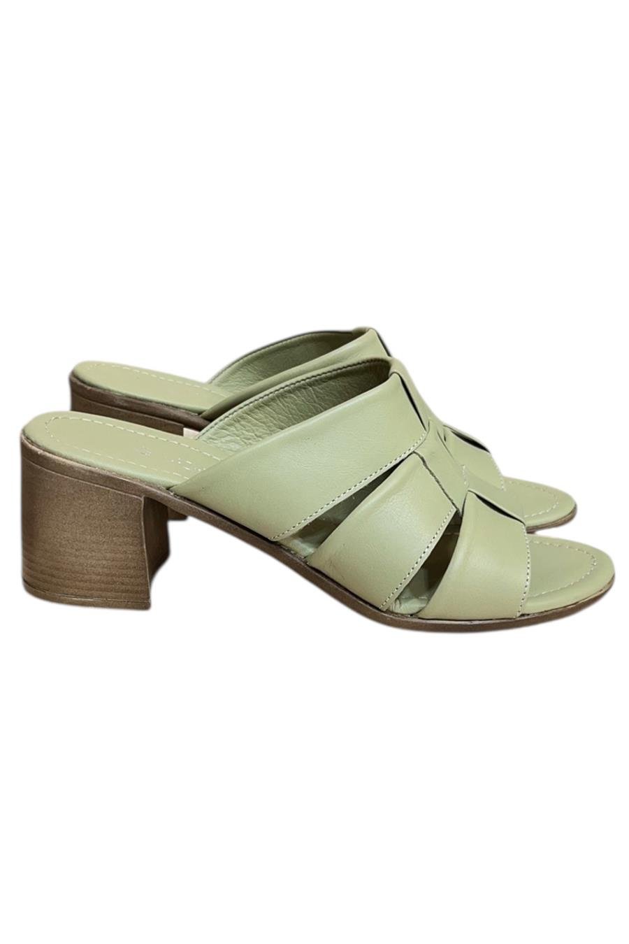 Yeşil Hakiki Deri Bant Detaylı Topuklu Comfort Taban Terlik