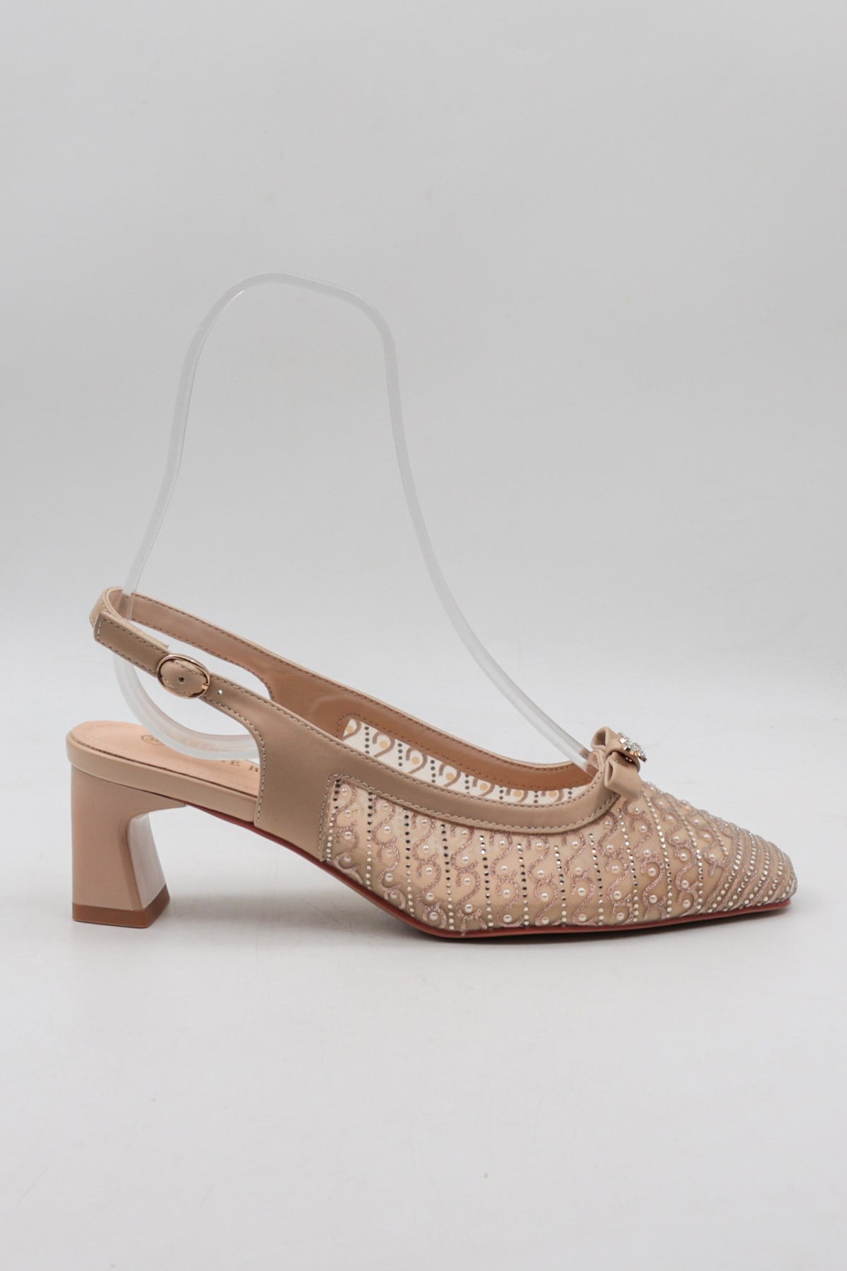 KristeBell Özel Seri Kalın Kısa Topuk Taşlı Fiyonk Detaylı Topuklu Ayakkabı K262 - 3007 Y
