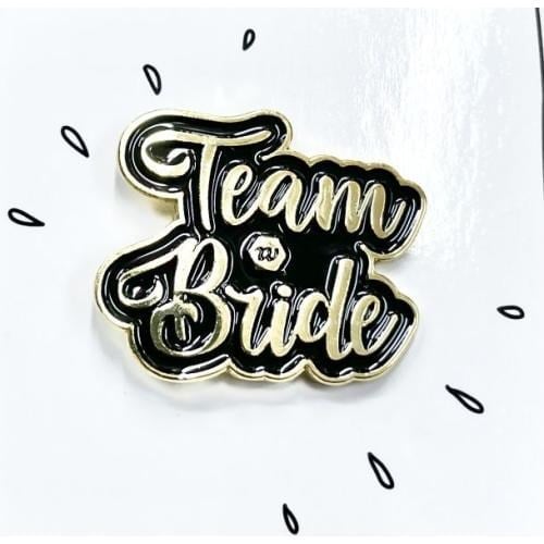 team-bride-metal-rozet-gold-3dba73.jpg