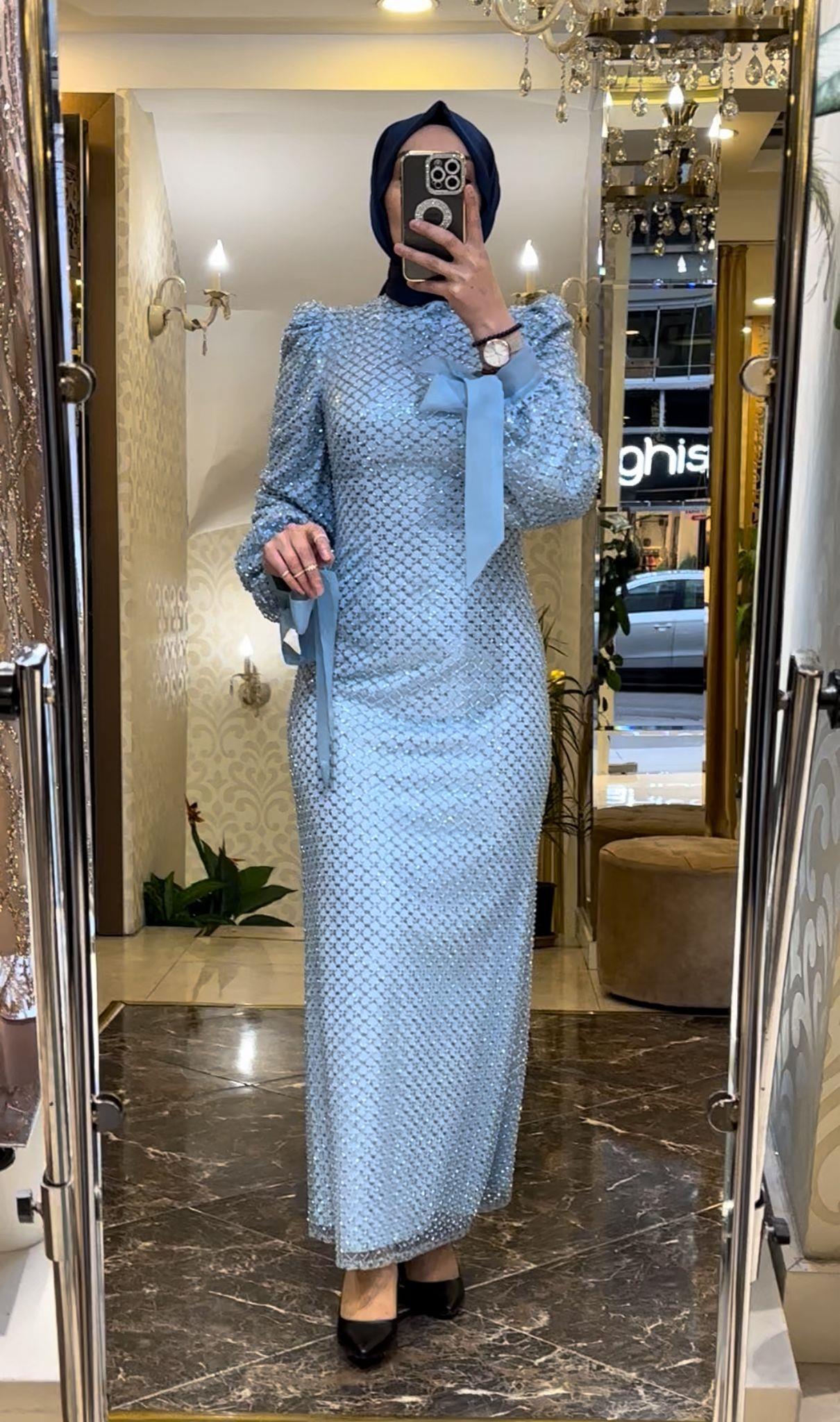Pınar Şems Lara Abiye 