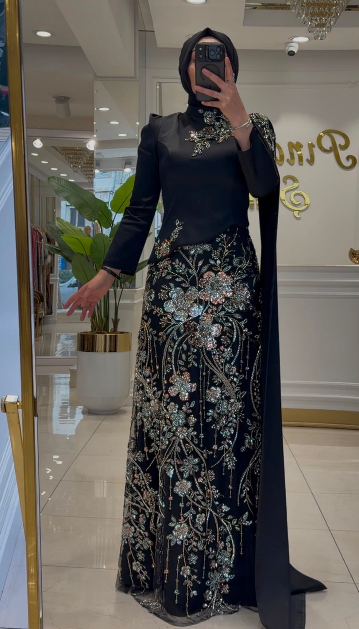 Pınar Şems Nagihan Abiye