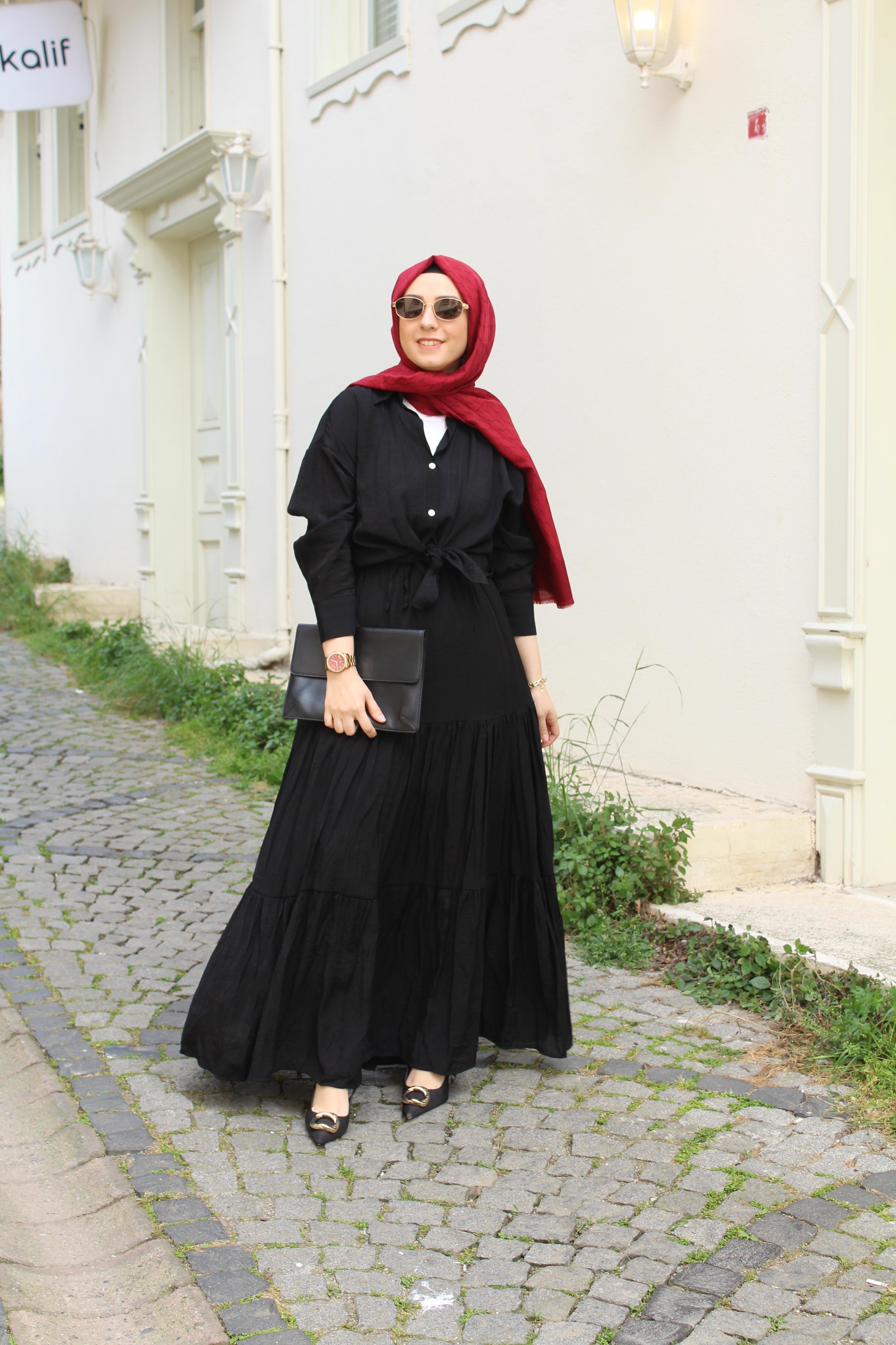 TAKIMMango Kumaşlı Etekli Siyah Takım