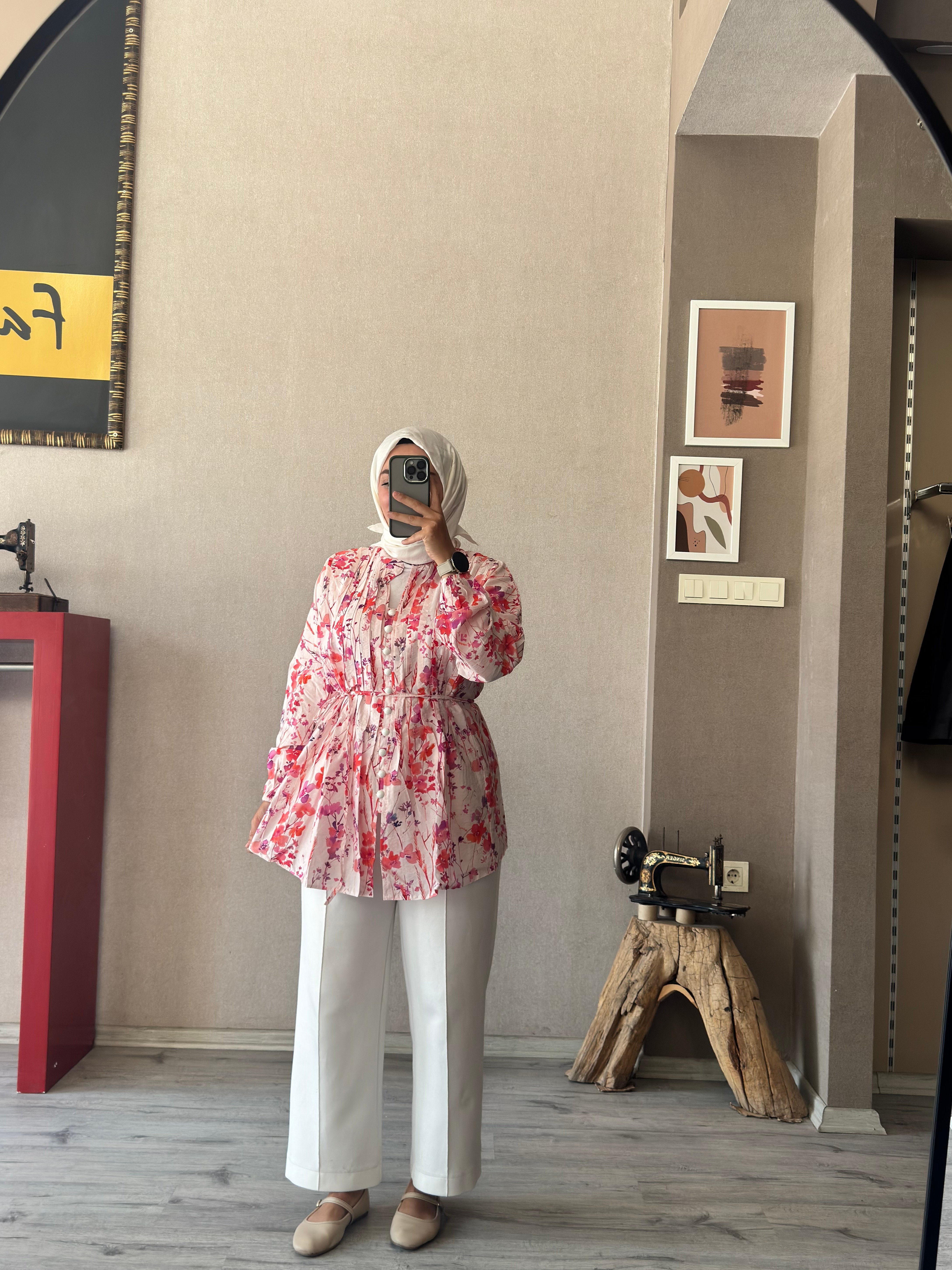 Çiçekli pembe nervüllü tunik - 1148