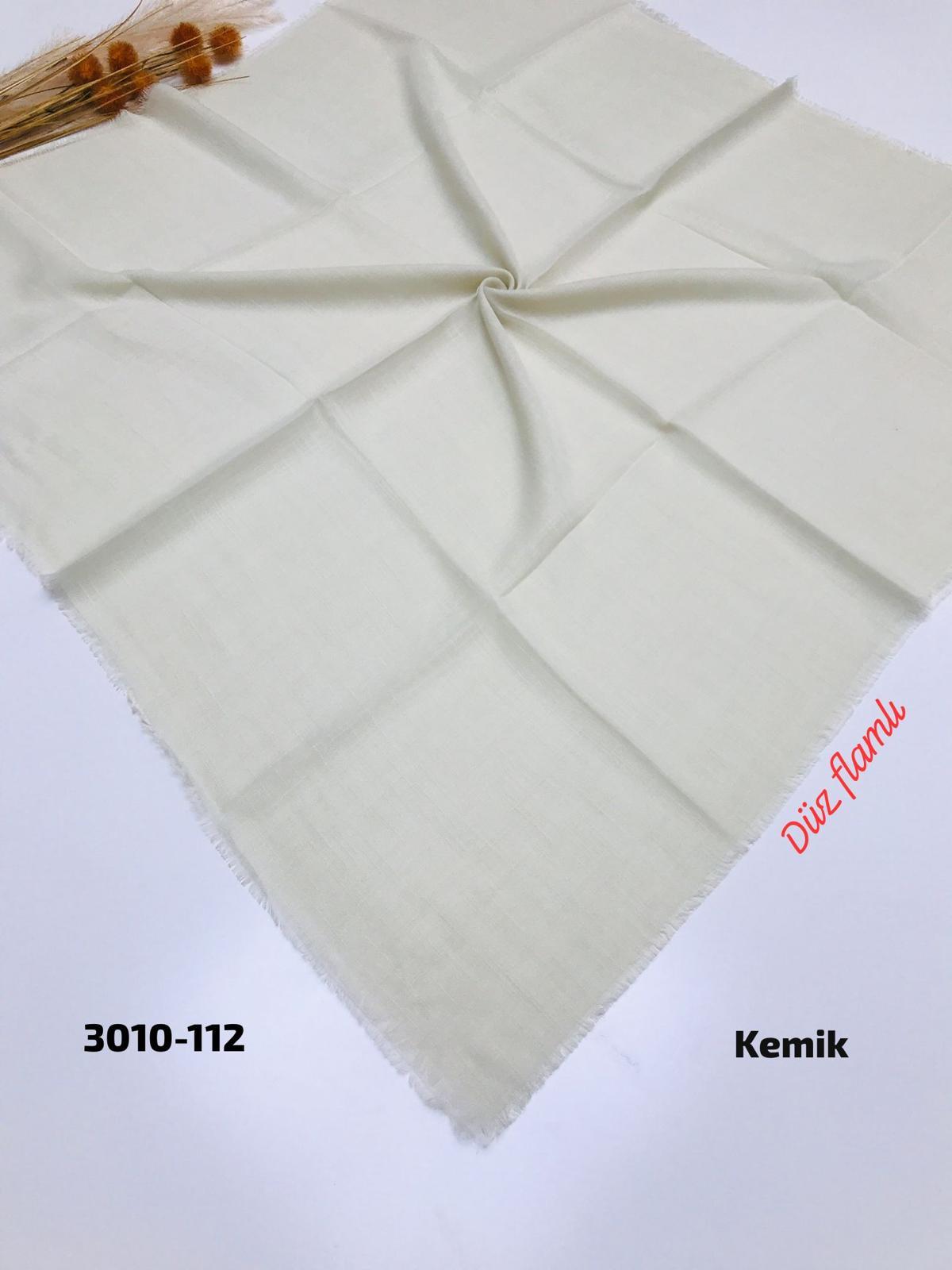 3010 Düz Flamlı Eşarp