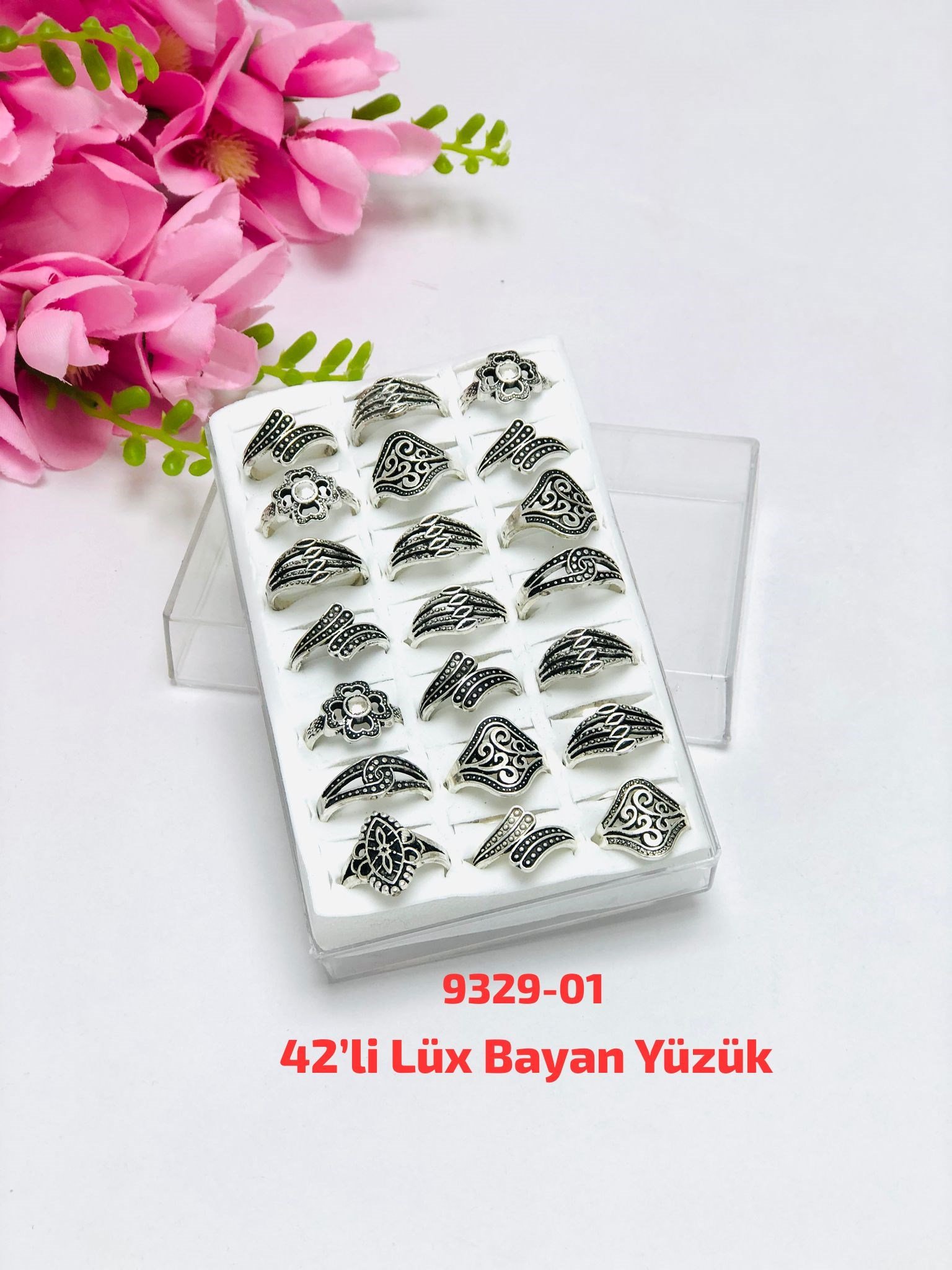 9329 Lüks Bayan Yüzük 42'li