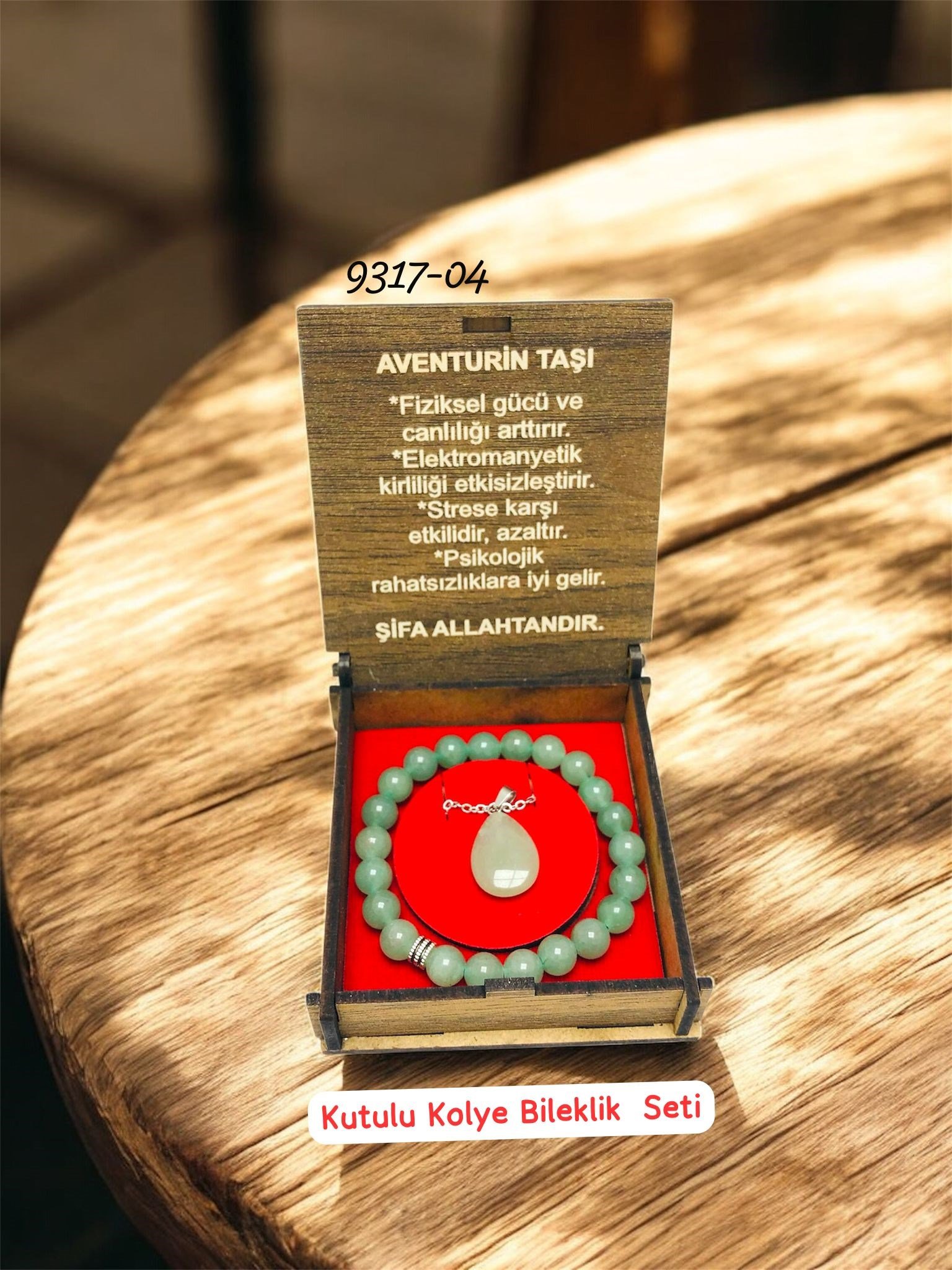 9317 Kutulu Kolye Bileklik Seti