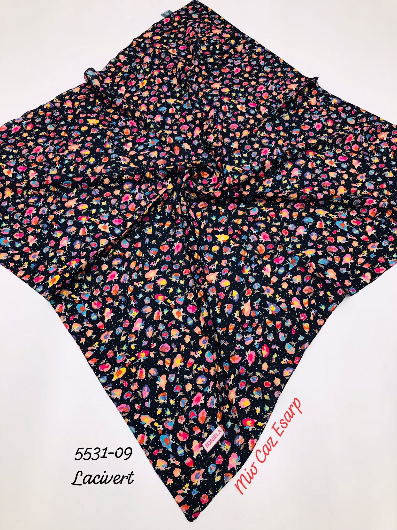 5531 Desenli Mio Caz Eşarp